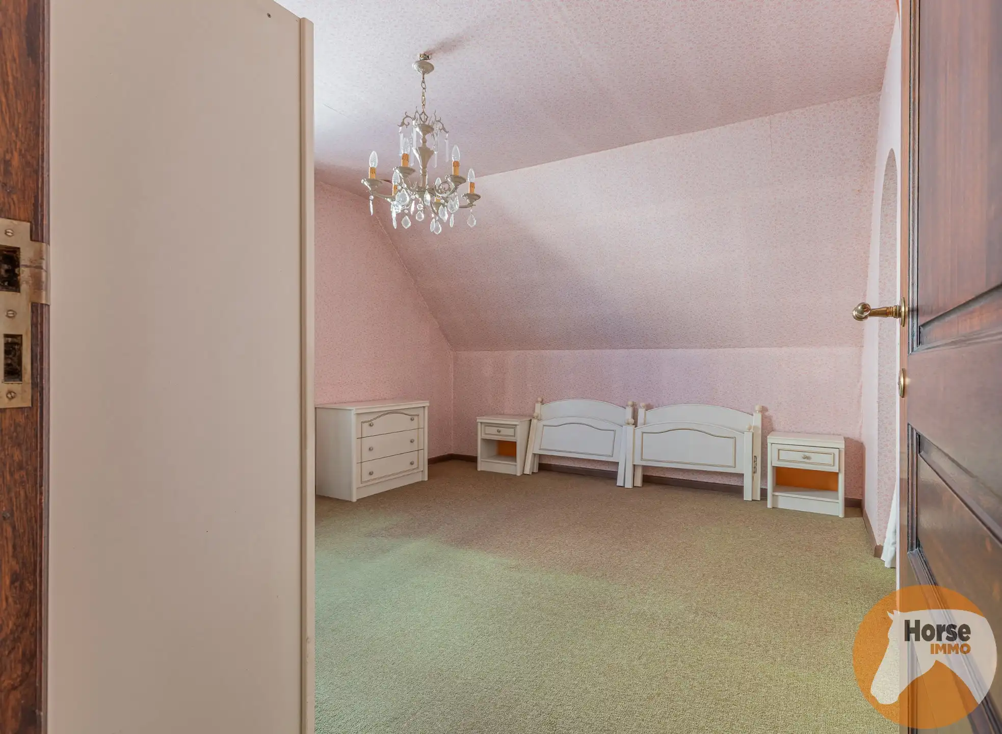 ERONDEGEM - Verzorgde 4-gevelwoning met achterliggende weide foto 22