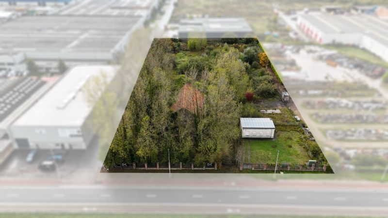 Industriegrond te koop foto {{pictureIndex}}