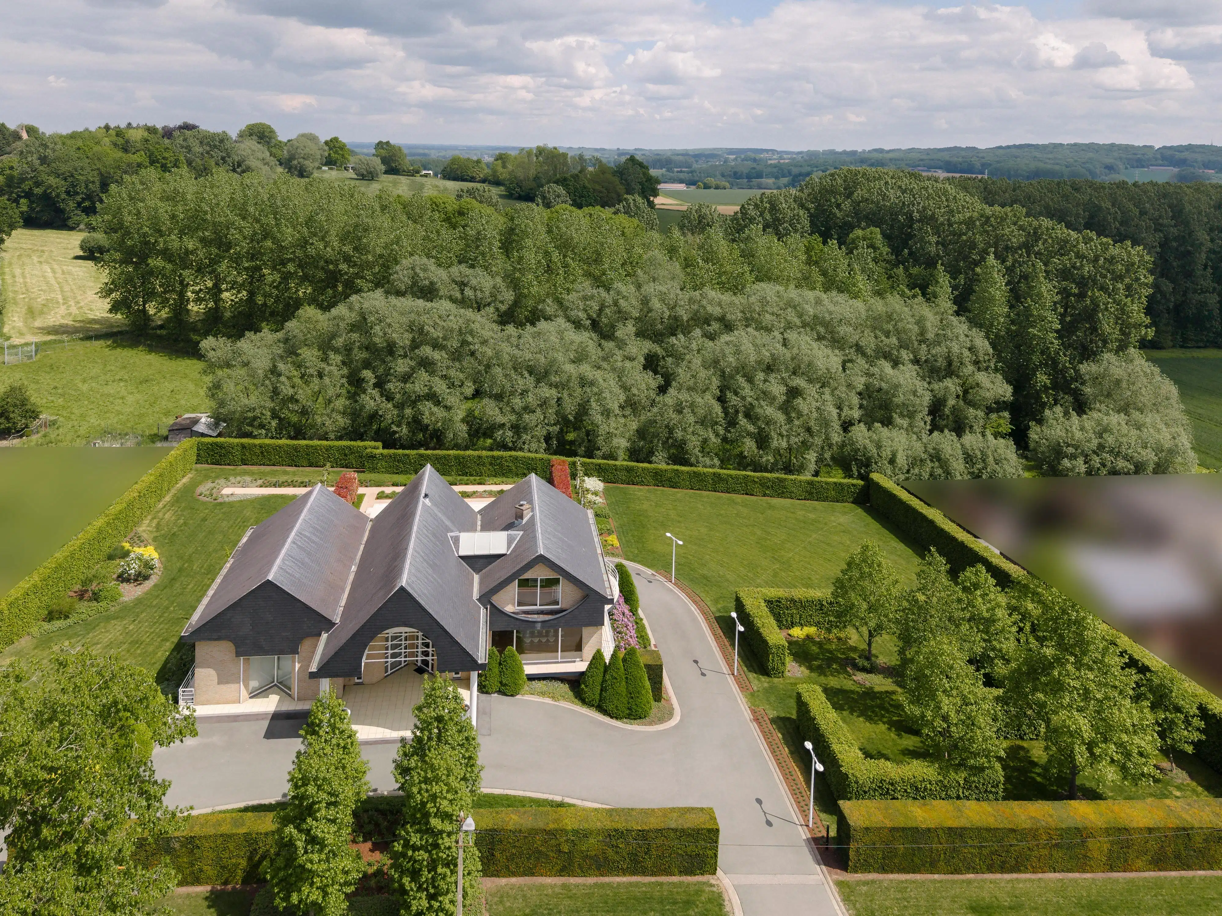 Luxe villa met zwembad te koop in Geraardsbergen foto 19