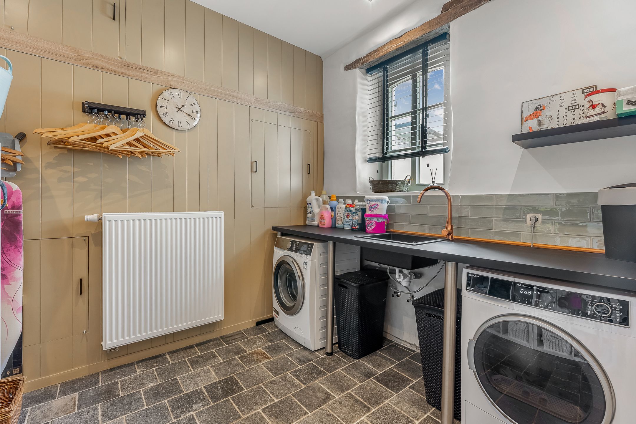 Vierkantshoeve met 3 woningen te Valmeer foto 22