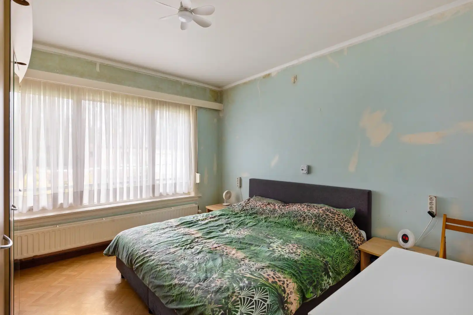 Op te frissen 2-slp appartement met autostaanplaats en tuin foto 9
