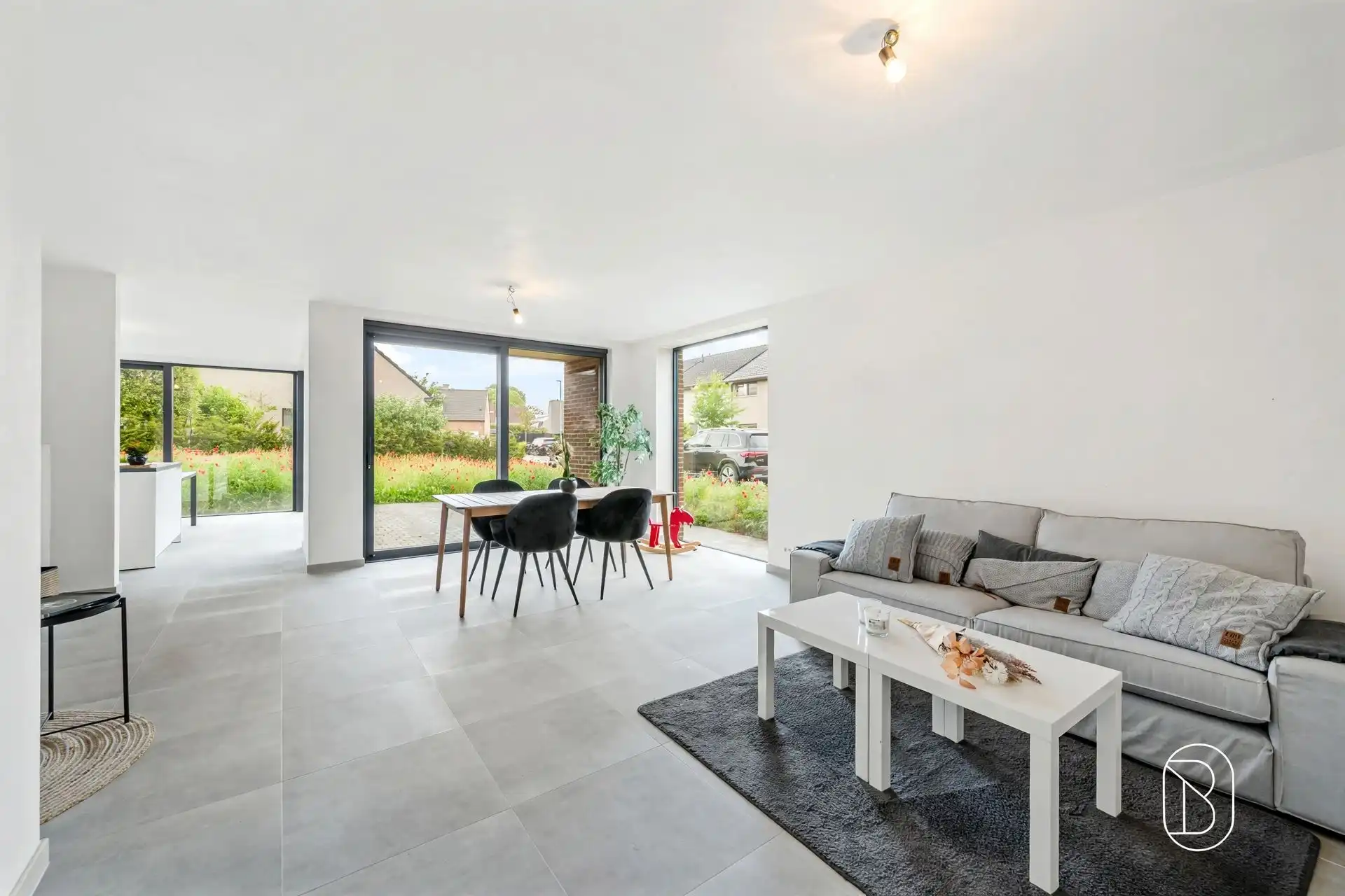 Kwalitatieve moderne ruime nieuwbouwwoning HOB met 3 SLK! foto 7