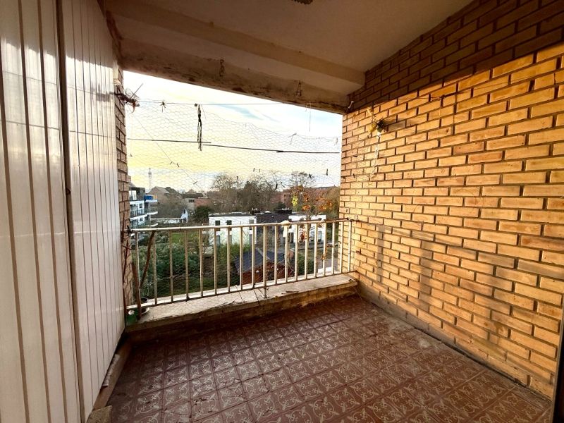 Ruim appartement met 2 slaapkamers en overdekt terrasje foto 10