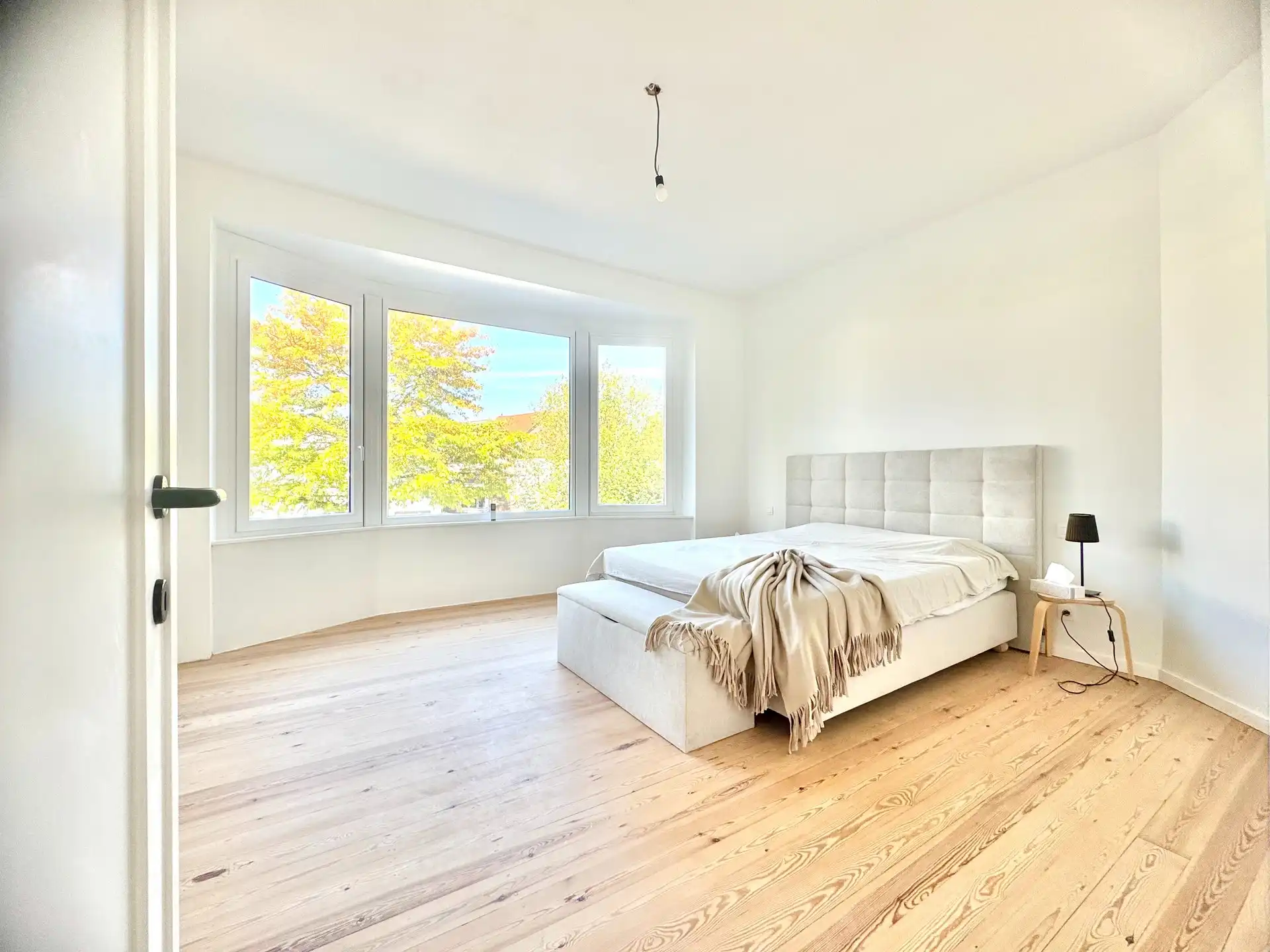 GERENOVEERDE HERENWONING | 3 KAMERS | TUIN | CENTRUM KORTRIJK foto 32