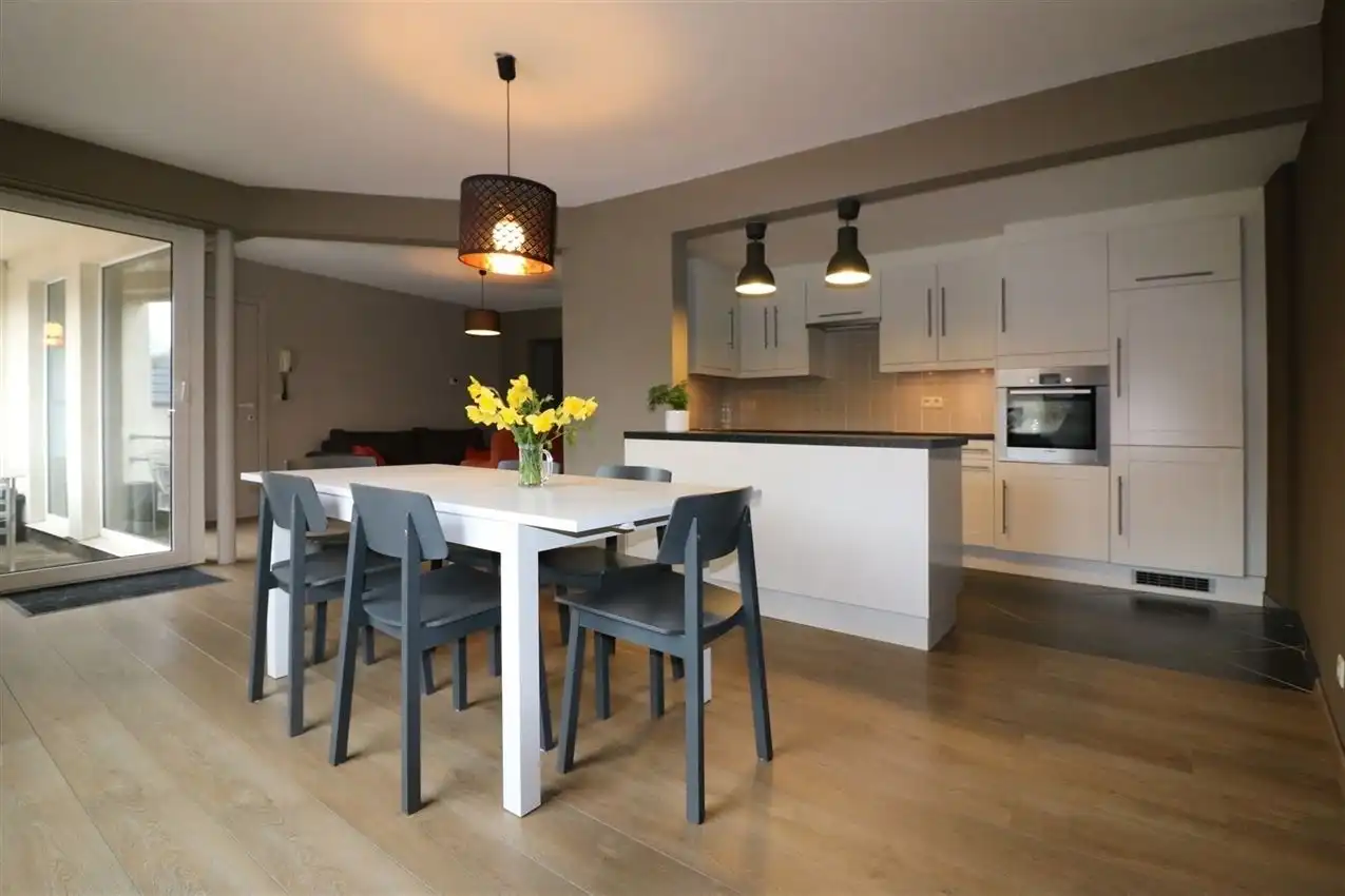 Gunstig gelegen app. met 2 slpk. en terras in centrum Aarschot foto 7