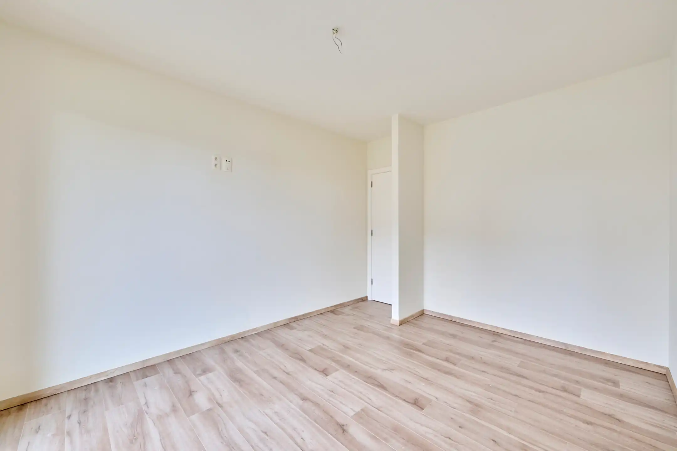 Gelijkvloers appartement met 2 slaapkamers en ruim terras. foto 11