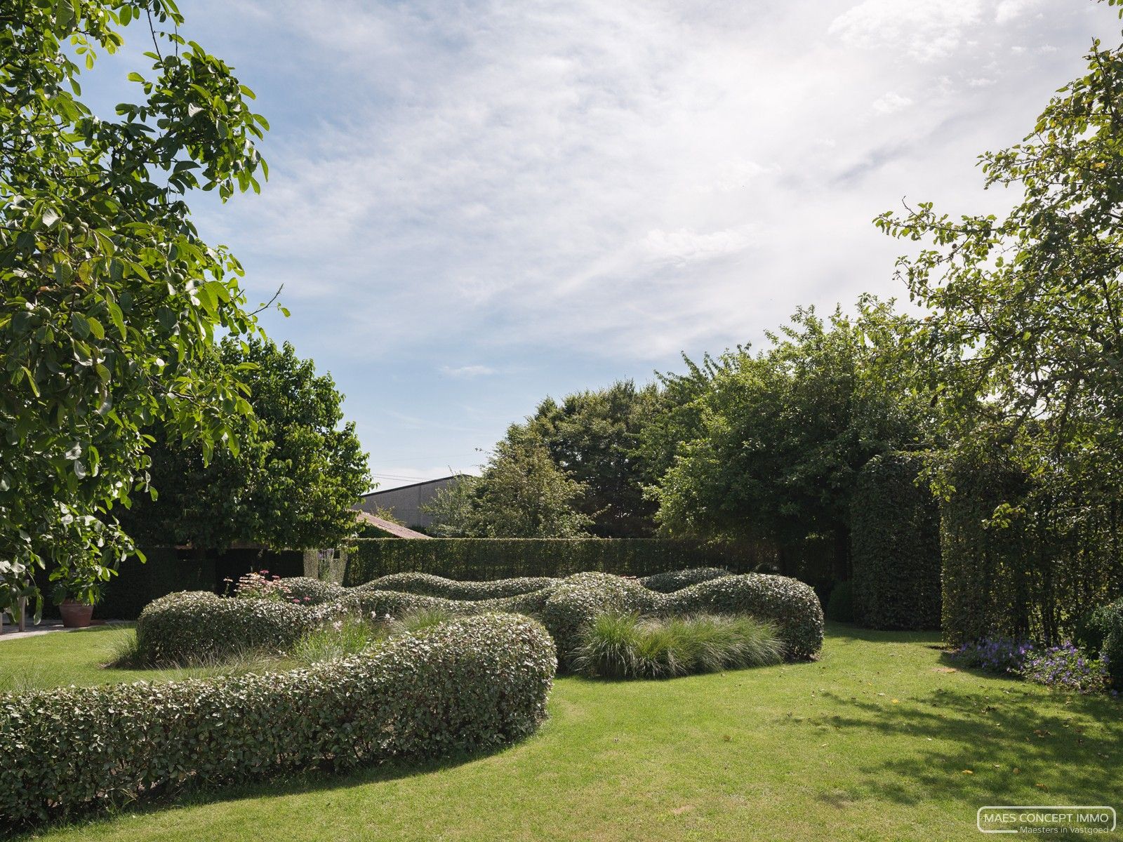 Te koop handelszaak met atelier, weide en villa te Lendelede foto 8