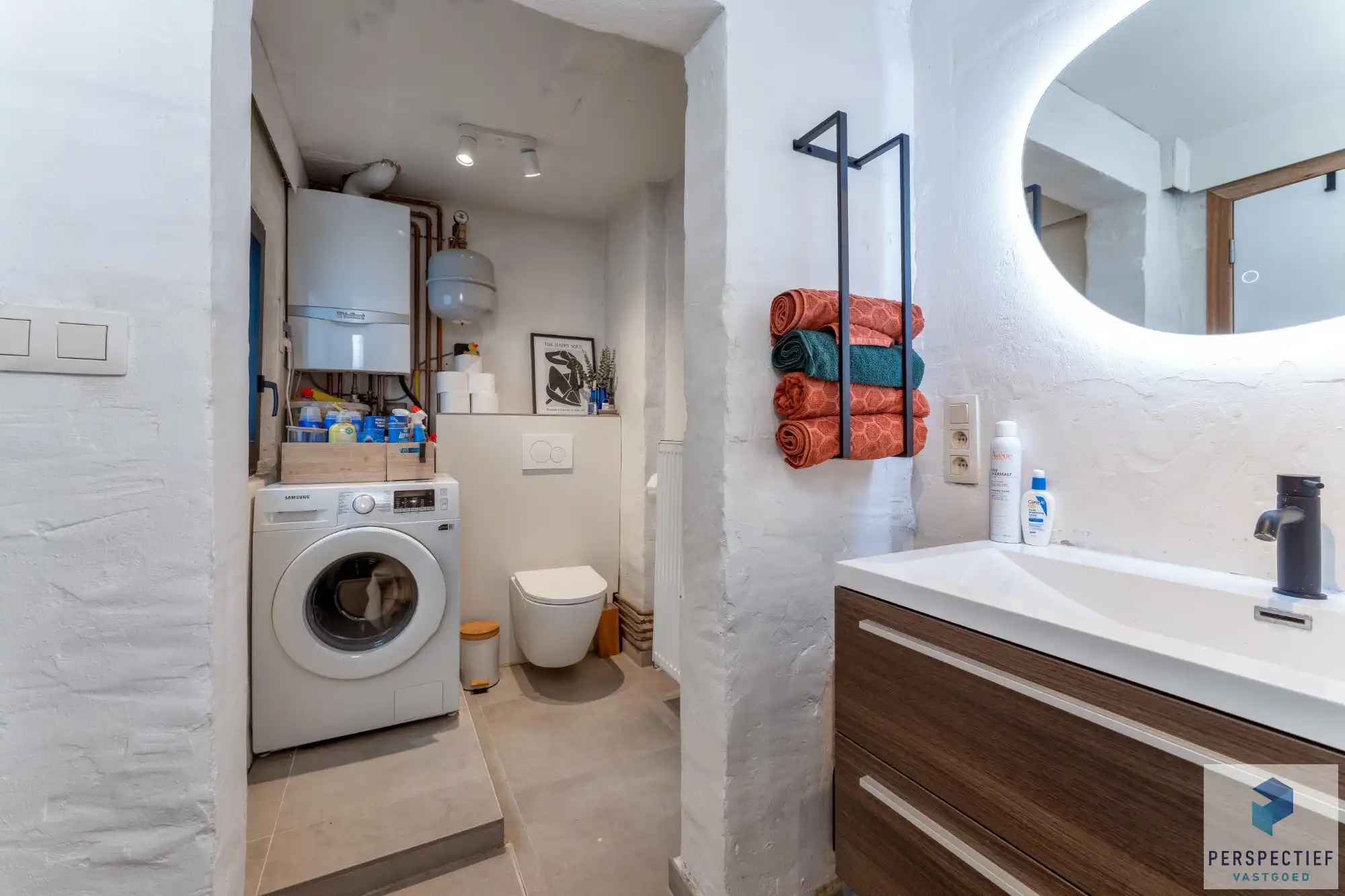 BEZOEKMOMENT ZATERDAG 14/02 VAN 11U TOT 12U30 | Mooie INSTAPKLARE stadswoning met 3 slpk en koer foto 9