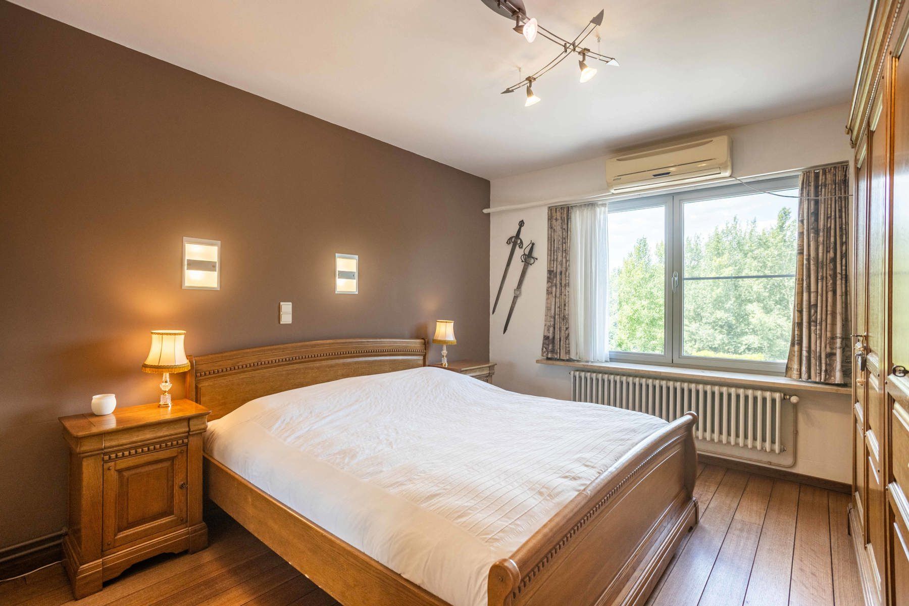 Riante instapklare woning te koop in rustige buurt foto 15