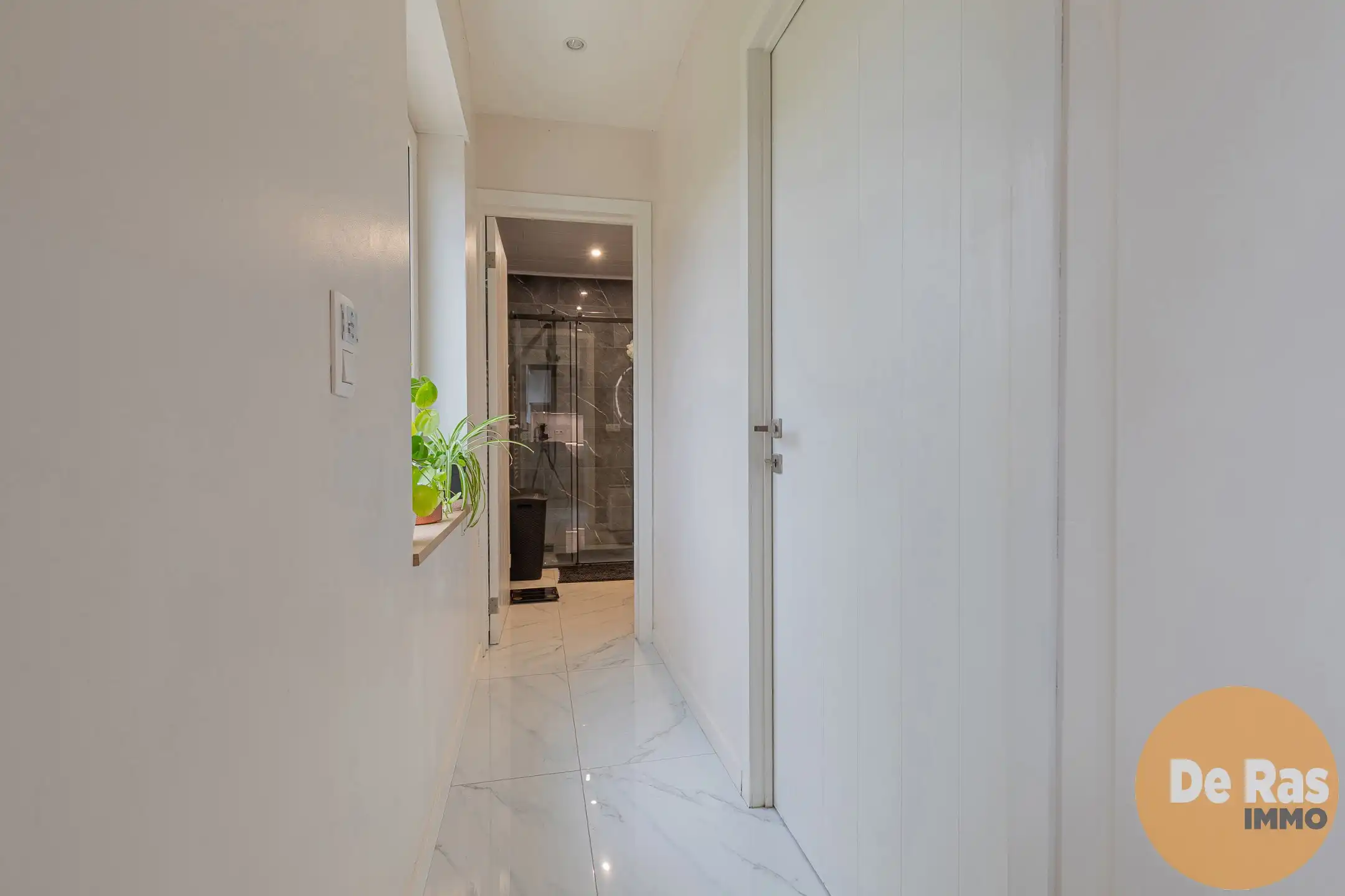 NINOVE-Volledig gerenoveerde HOB in doodlopende straat  foto 14