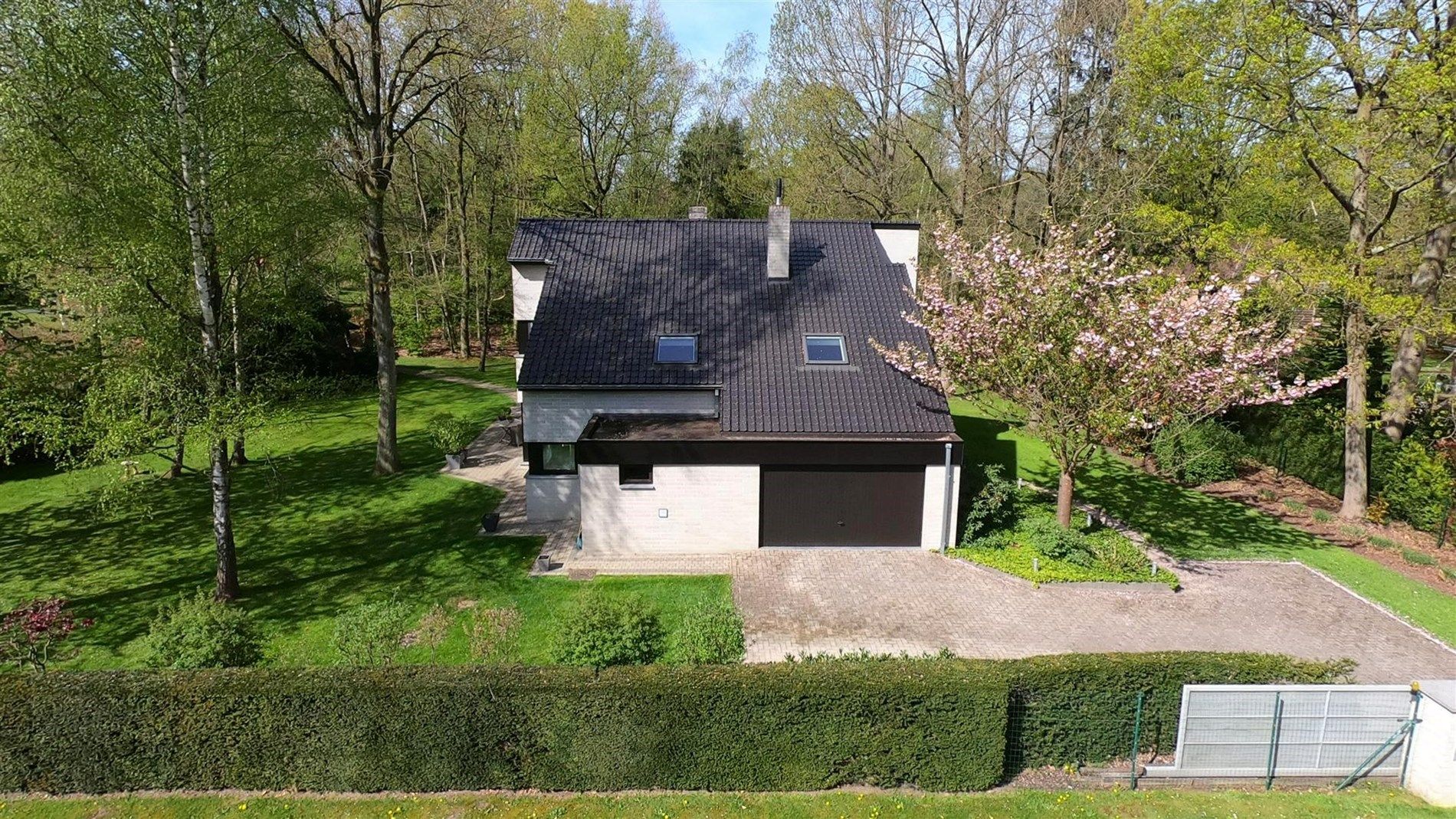 Zeer rustig gelegen villa met 3 ruime slpks en 2 bureaus op 25a te Tremelo  foto 27
