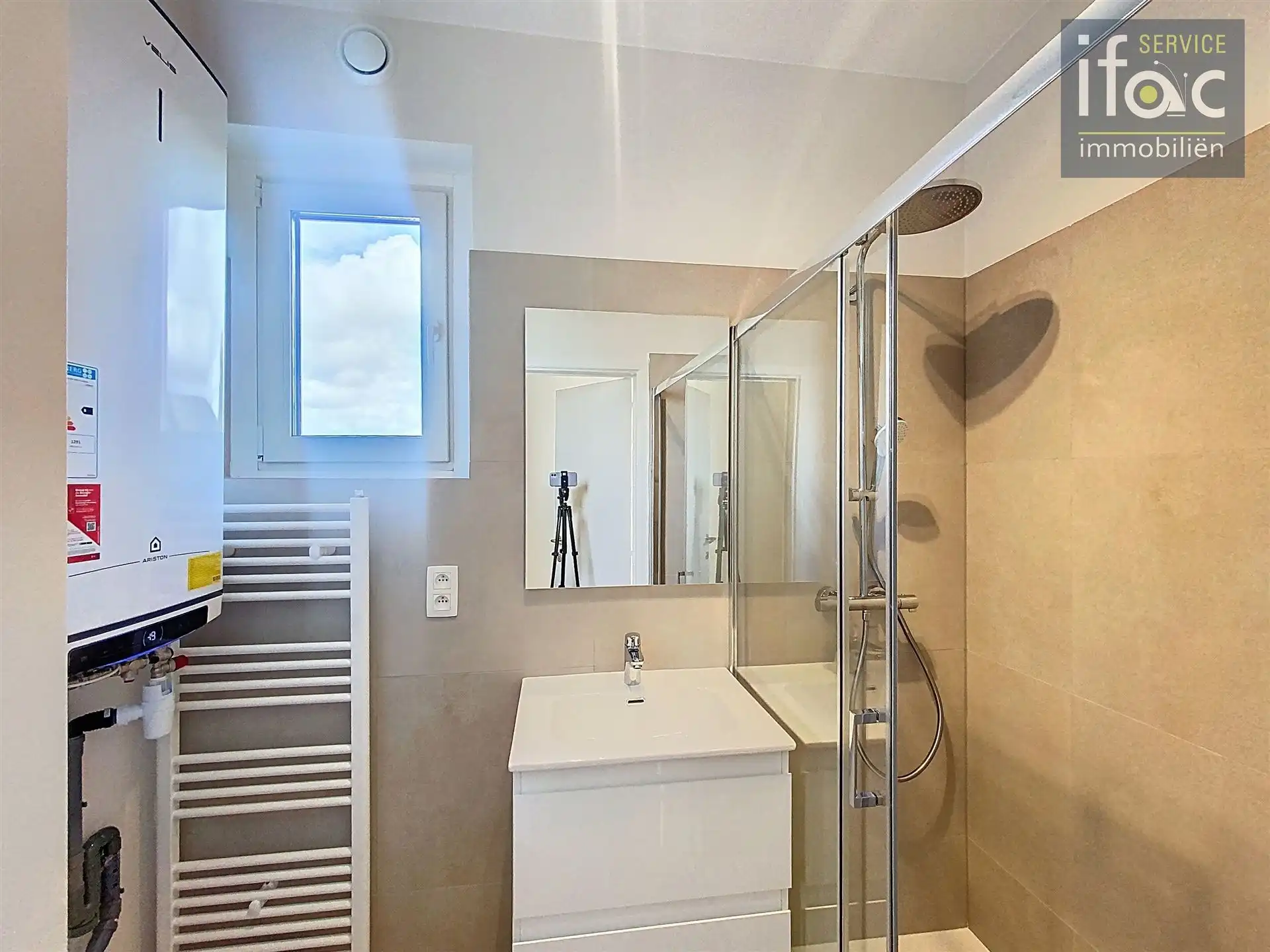 Gerenoveerd appartement met goede ligging foto 11