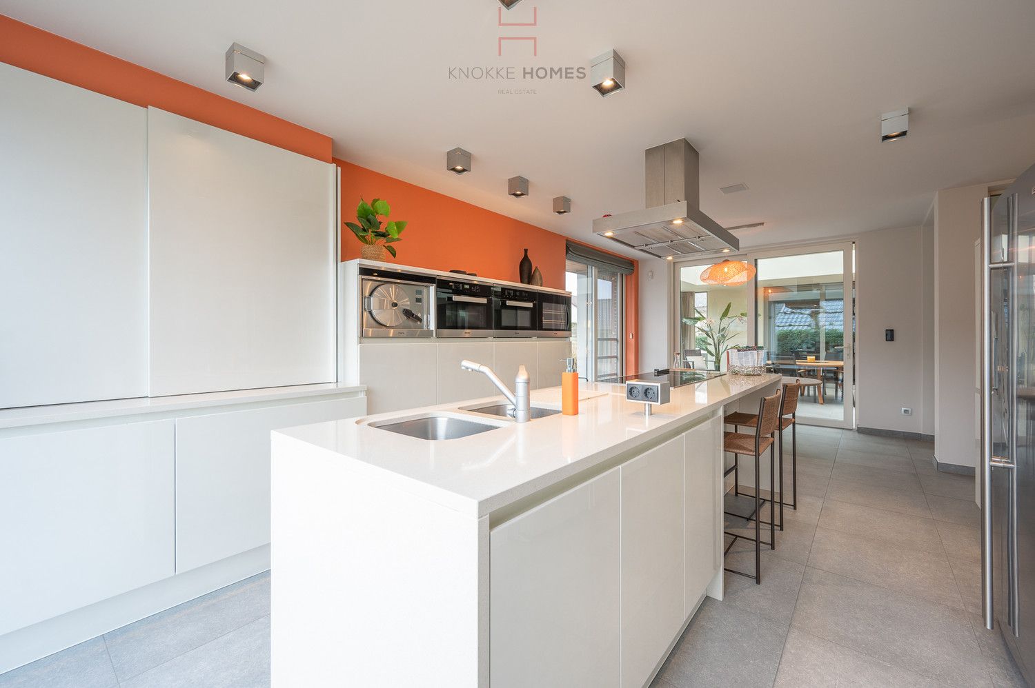 Bijzonder ruime en zeer rustig gelegen villa in Damme-Sijsele foto 13