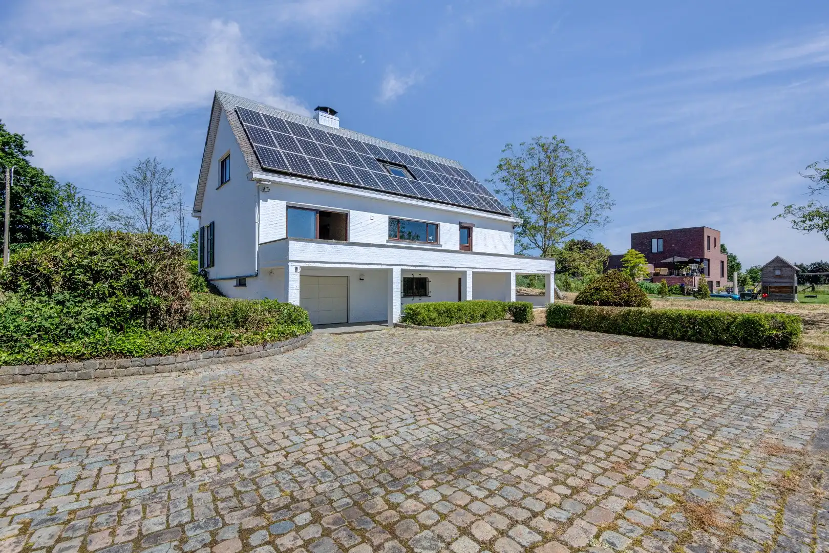 Ruime villa met 5 slaapkamers en grote tuin foto 2