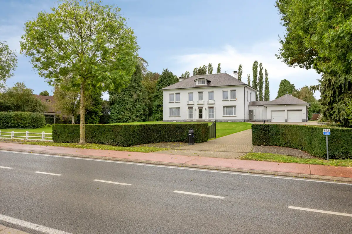 EXCLUSIEF VILLA-LANDHUIS OP 1HA09A87CA AAN STANDSRAND BILZEN. foto 41