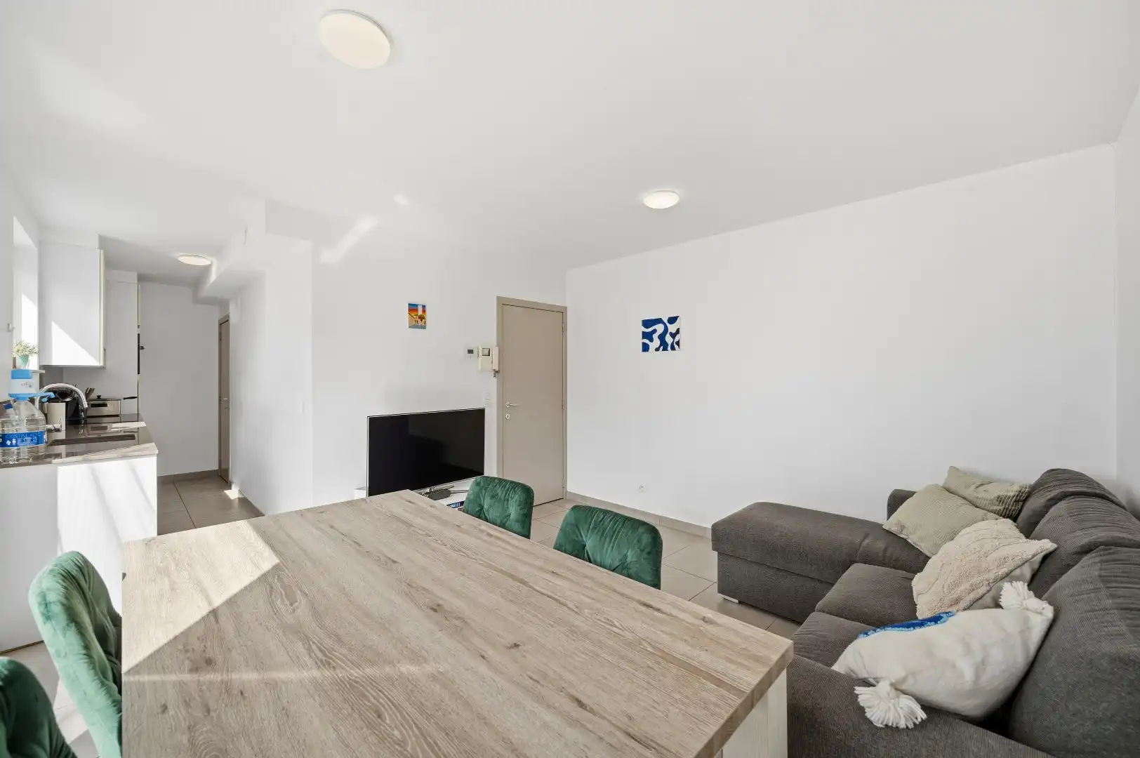 Gezellig appartement met ruim terras nabij het centrum (mogelijkheid aankoop autostaanplaats) foto 7