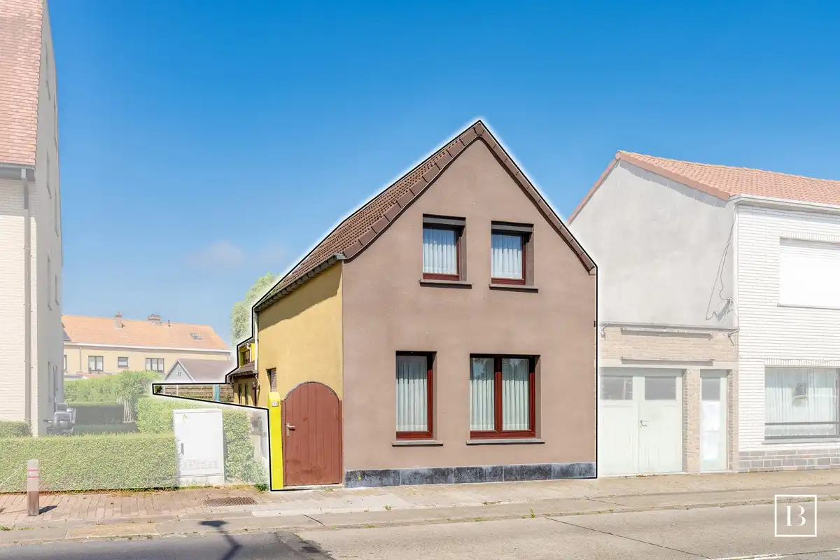 Goed onderhouden woning nabij het centrum foto {{pictureIndex}}