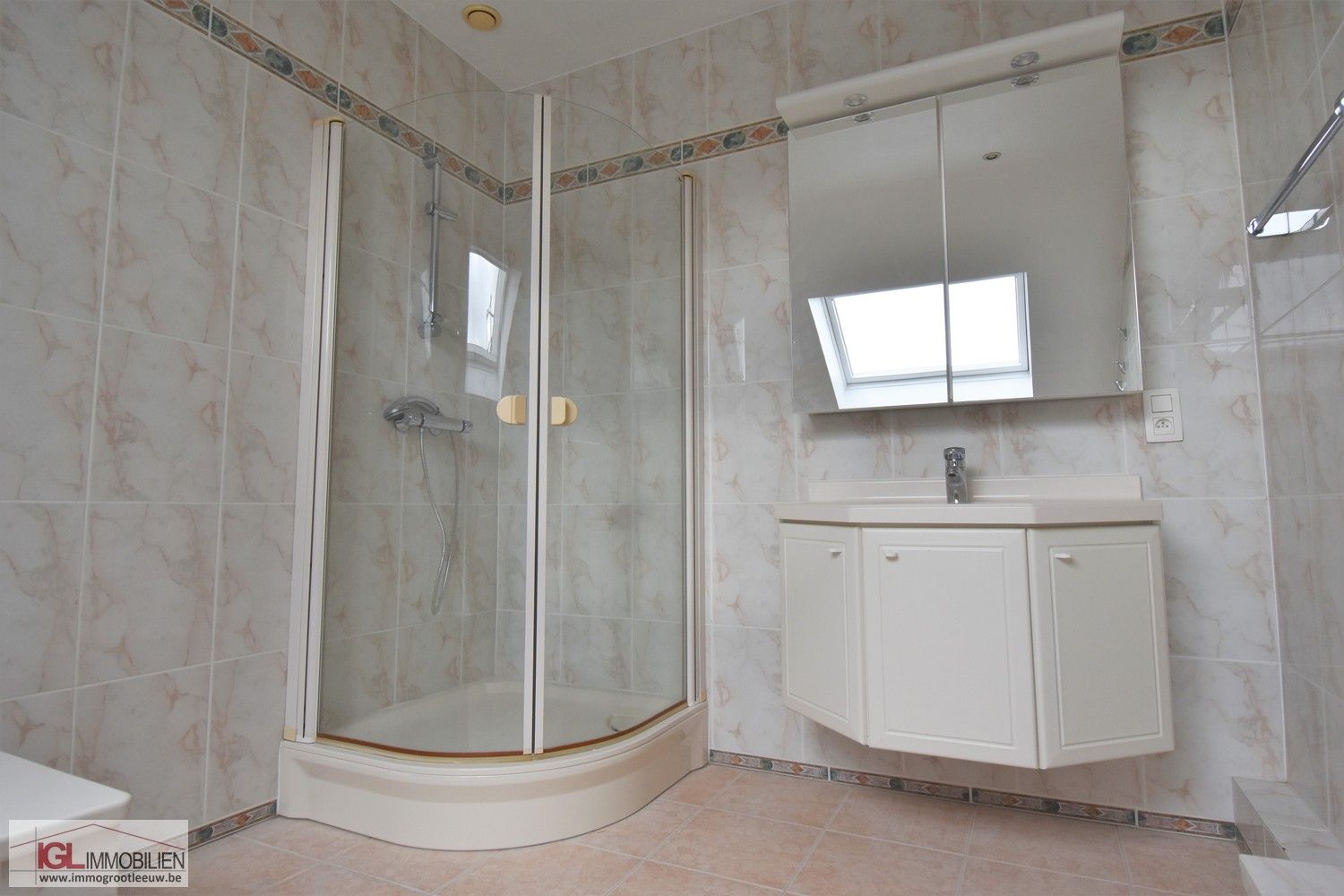 Charmante gerenoveerde fermette met 4 slaapkamers! foto 22