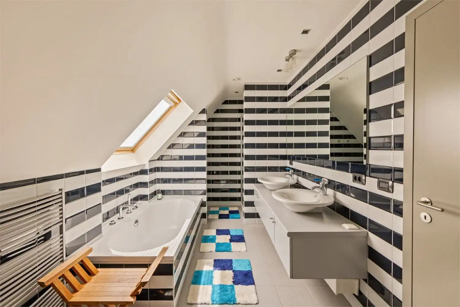 PRACHTIGE LUXEVILLA VERSCHOLEN IN HET PRIVÉDOMEIN ‘VLIERINGENPARK’ foto 35