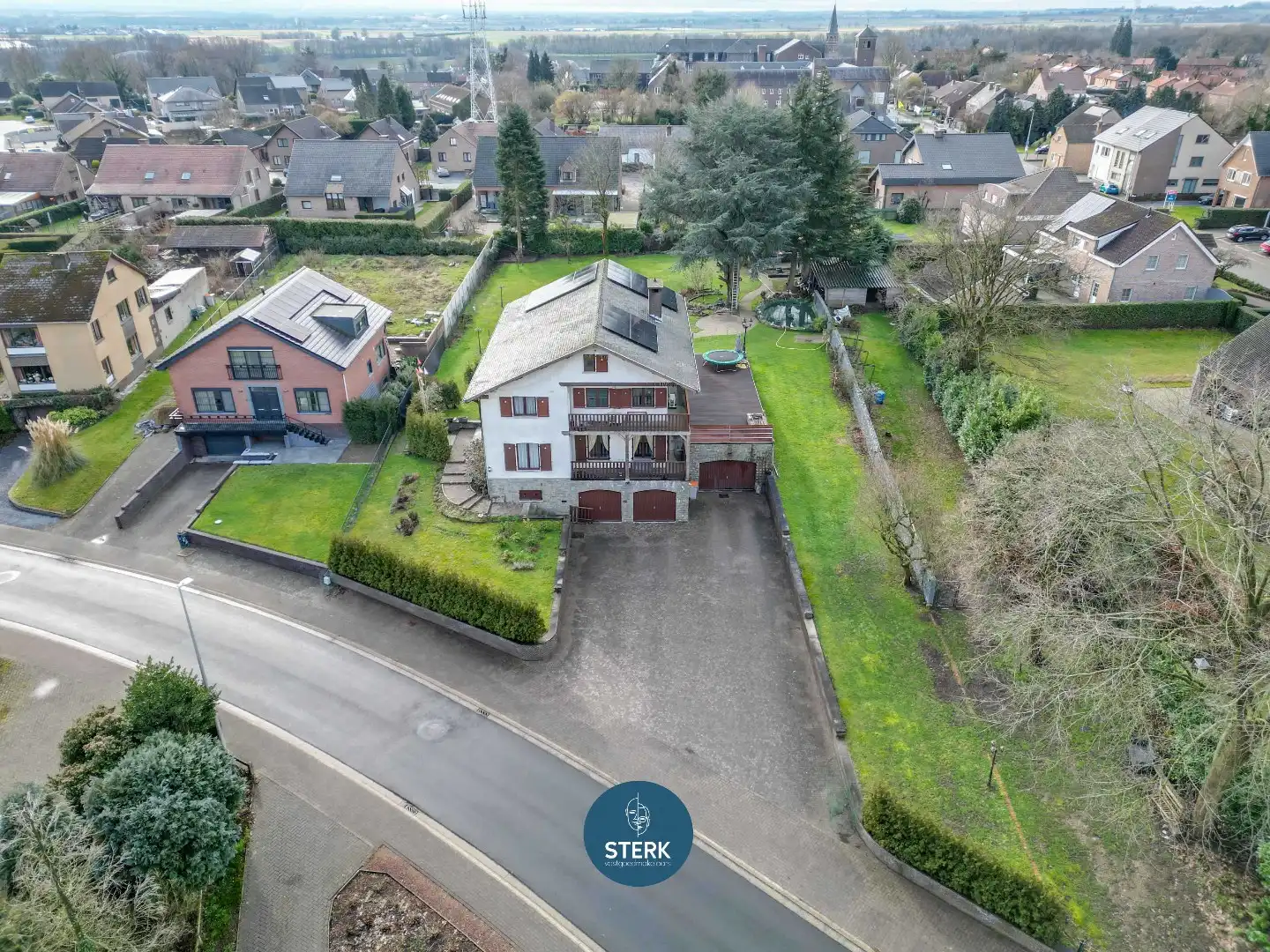 UITZONDERLIJKE WONING MET VEEL POTENTIEEL OP EEN PERCEEL VAN CIRCA 30 ARE ! foto 28