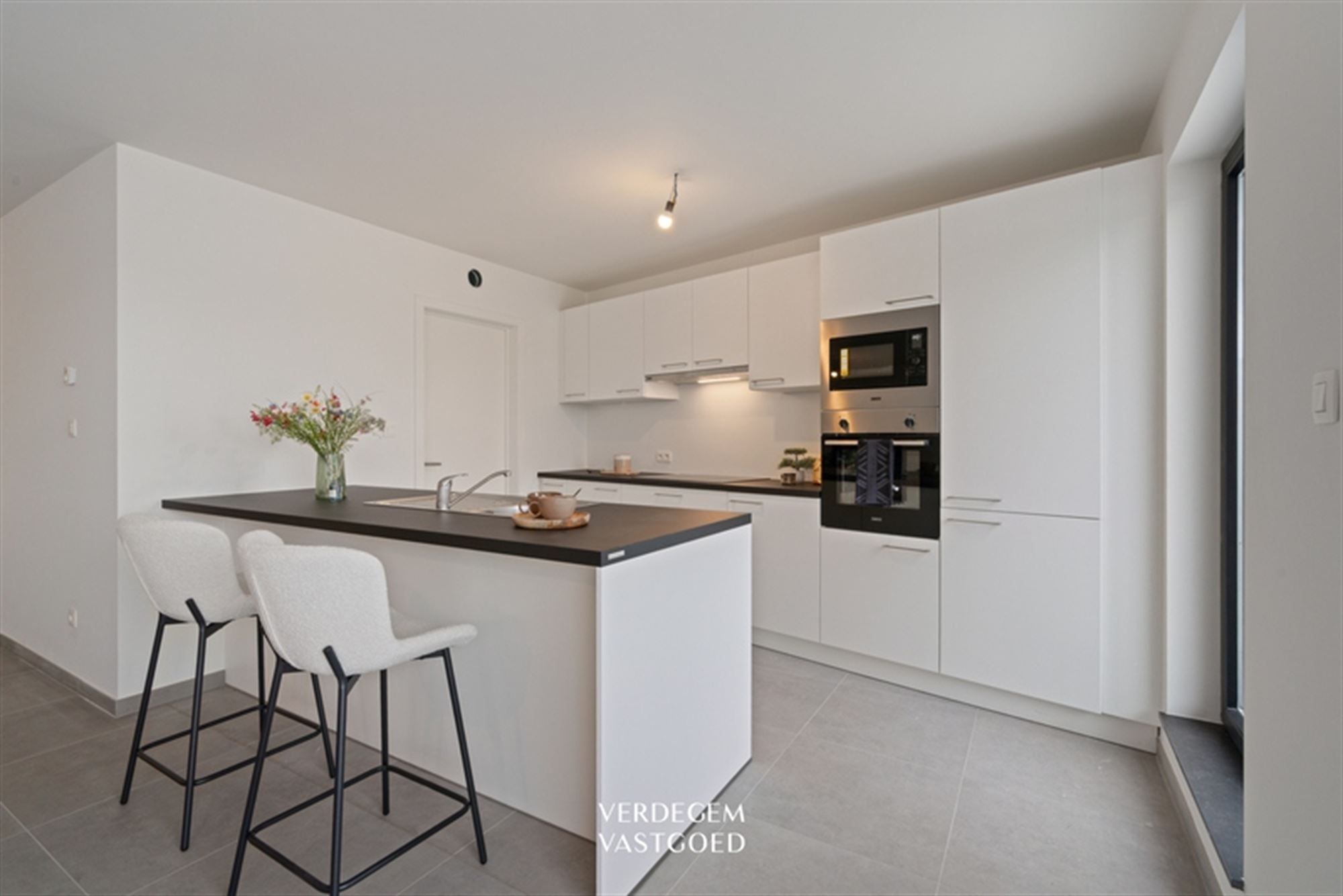 Een plek om thuis te komen: duplexappartement met 3 slaapkamers foto 3