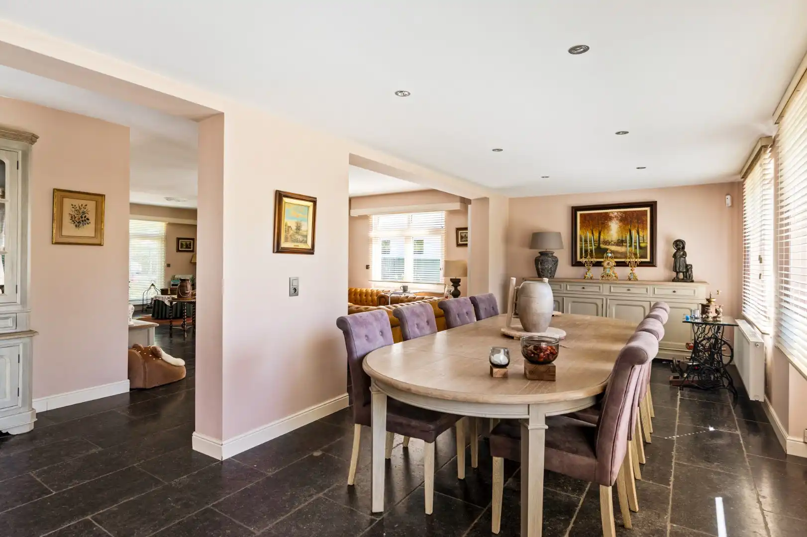 Verrassend ruime woning met zuidwest tuin op topligging! foto 8