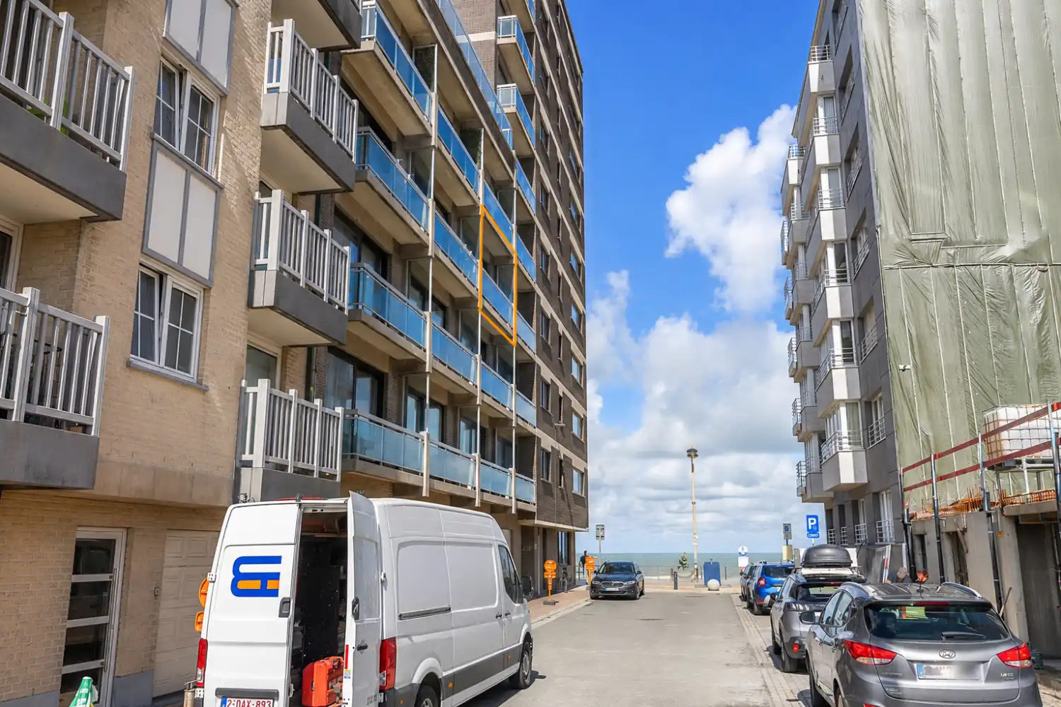 Appartement met zijdelings zeezicht te koop in Middelkerke foto {{pictureIndex}}