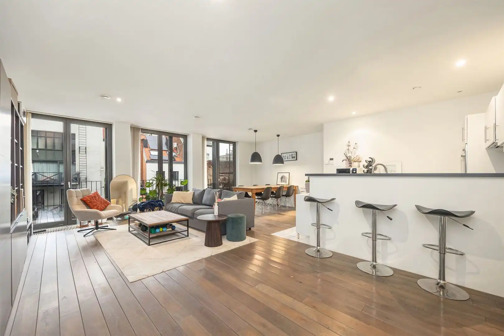 Trendy appartement met terras in historisch stadscentrum foto 3