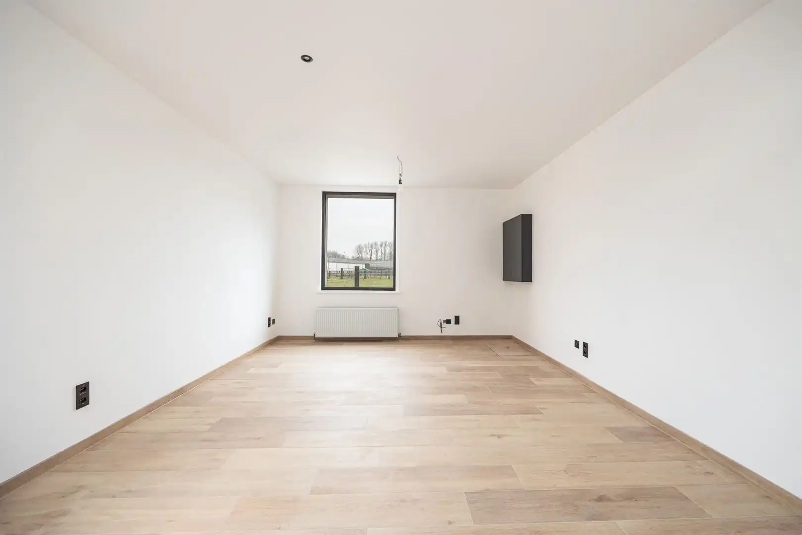 Instapklare HOB, pas gerenoveerd! foto 8