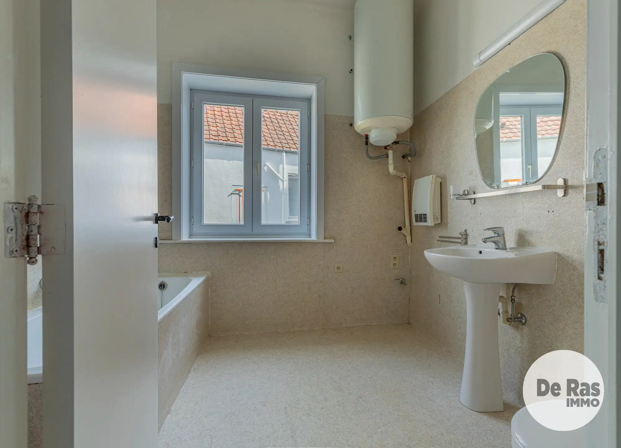 BAMBRUGGE  - Veelzijdige eigendom op centrale ligging foto 20