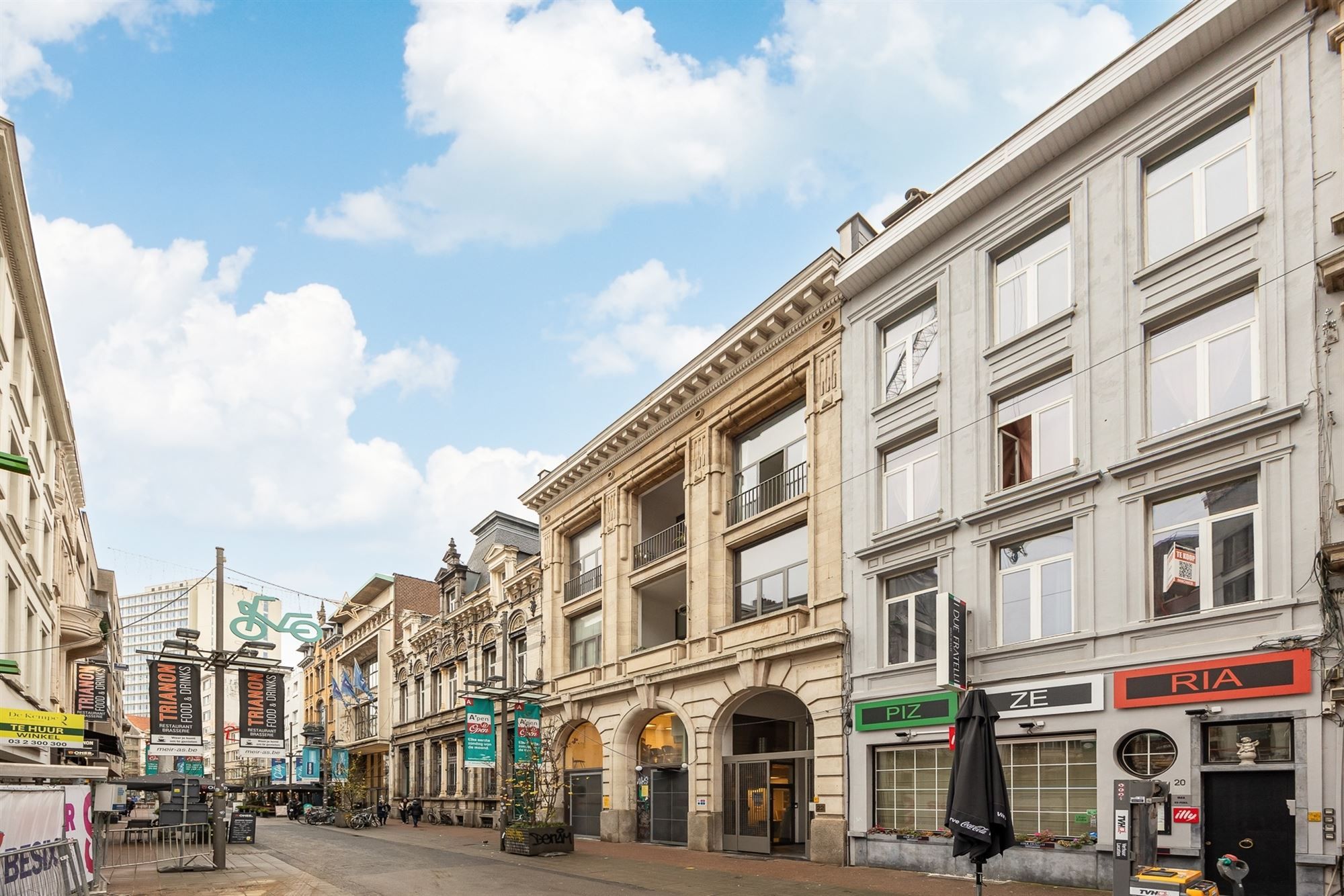 Ruim en lichtrijk 2 slpkr. app. met terras op TOPlocatie foto 19