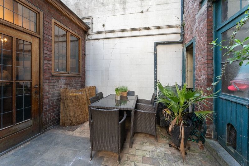 Centrum Izegem - Charmante woning/handelshuis met bijgebouw foto 22