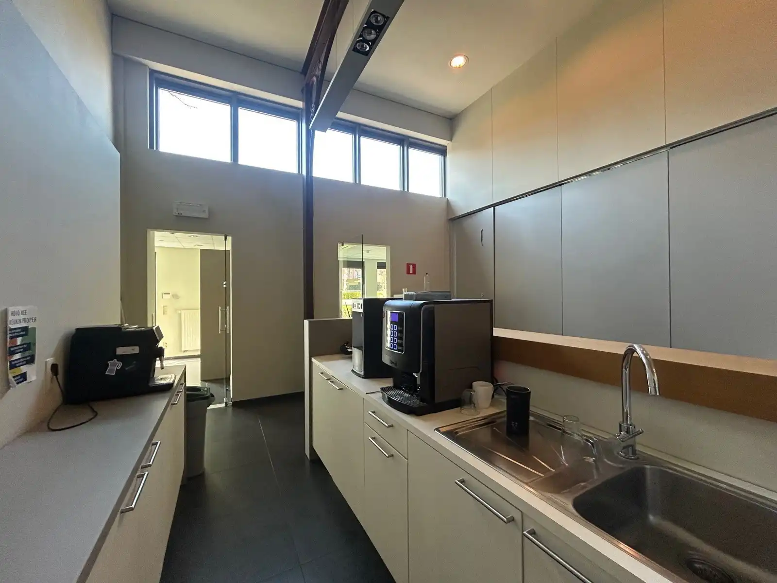 Kantoren te huur in hartje Leuven! foto 7