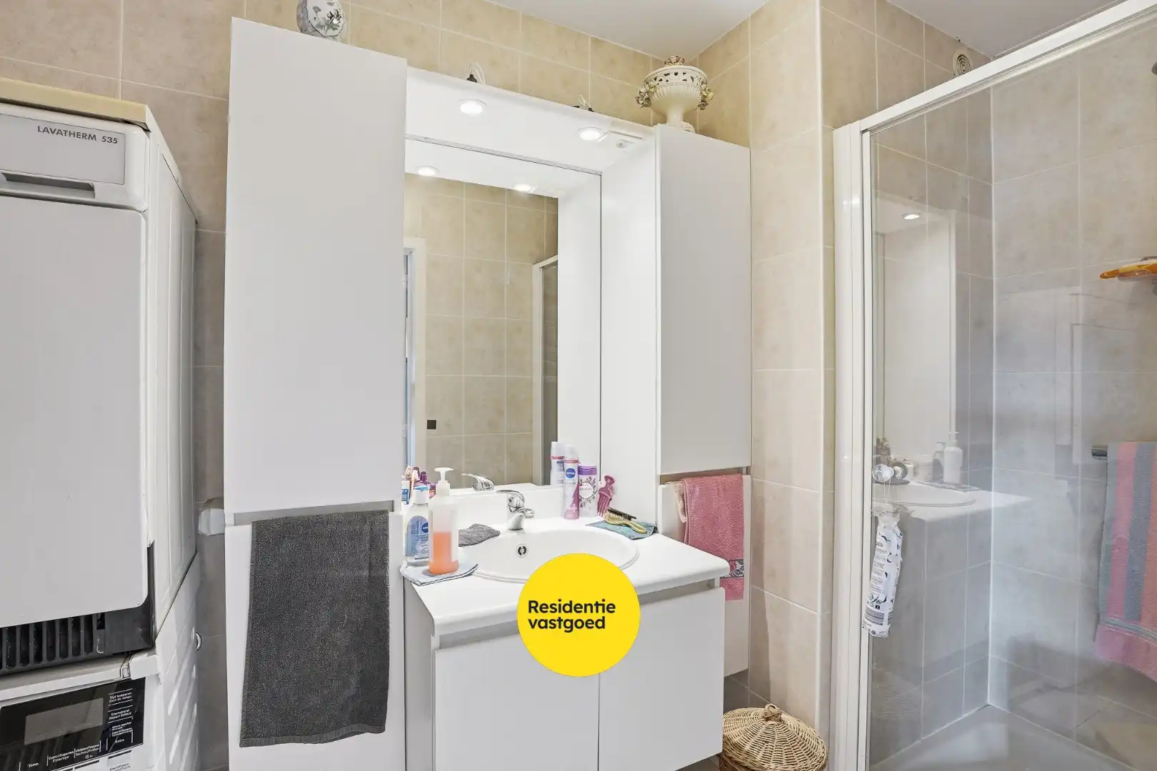 Volledig instapklaar appartement in het centrum van Eernegem foto 10