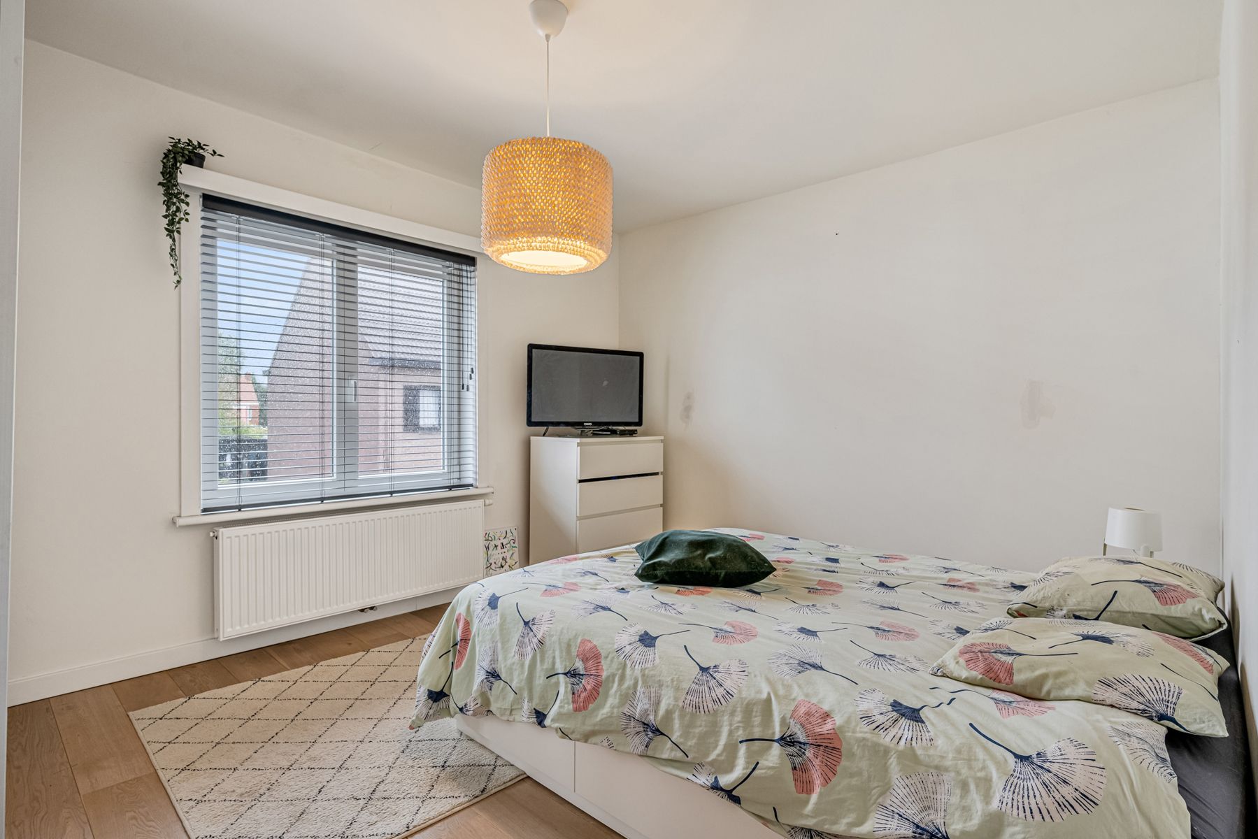 FLORA: gerenoveerde woning met 3 kamers op TOP-locatie! foto 12