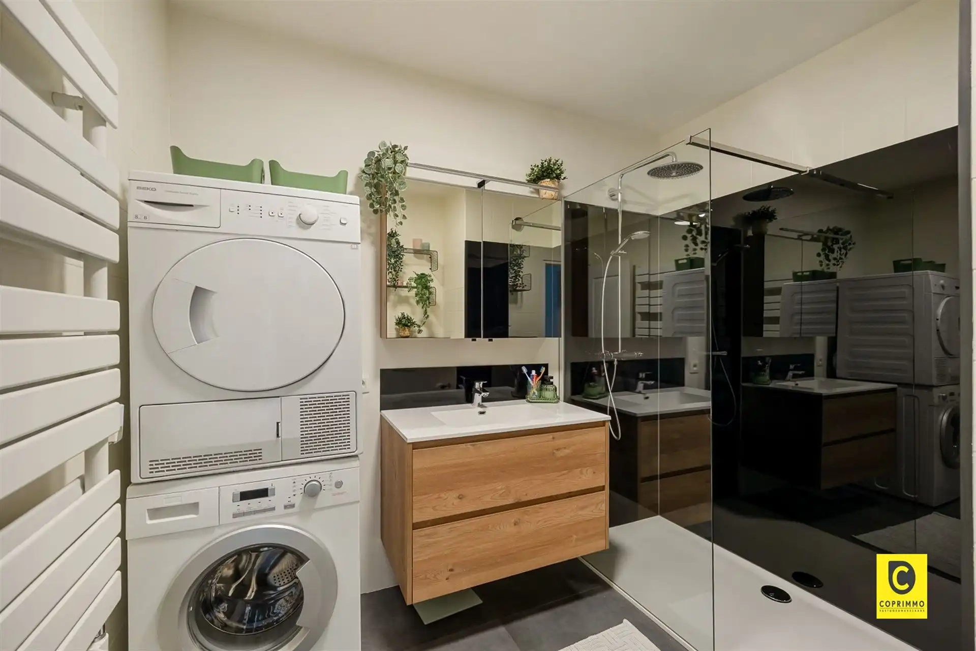  Ruim 3 slaapkamer app met 2 terrassen foto 10