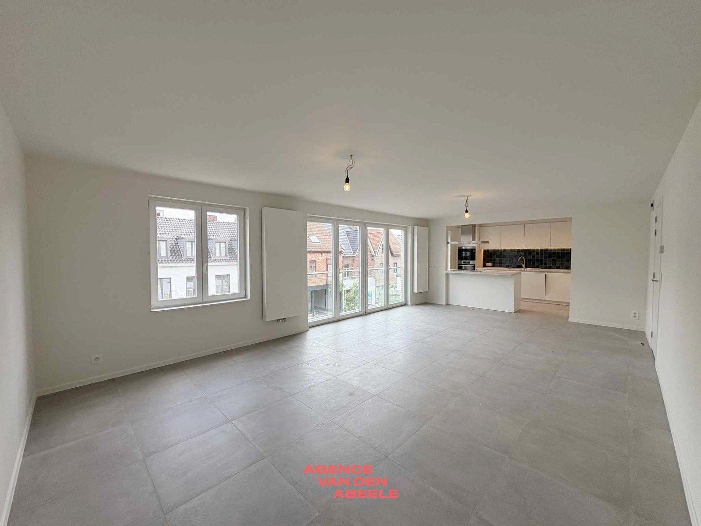Prachtig gerenoveerd appartement met 2 slaapkamers  foto {{pictureIndex}}