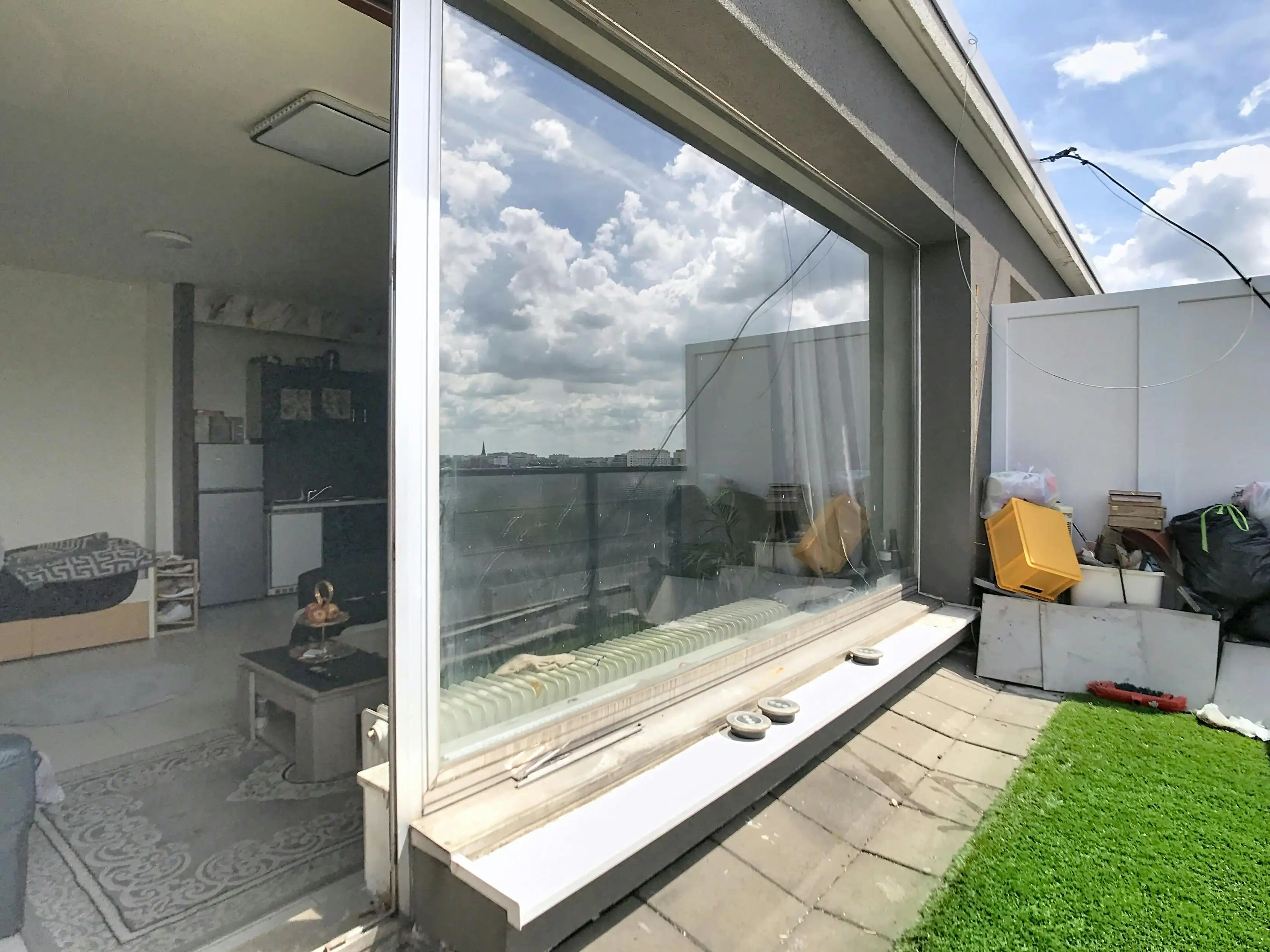 Op te frissen, lichtrijke studio ca. 41m² te koop in Antwerpen foto 7