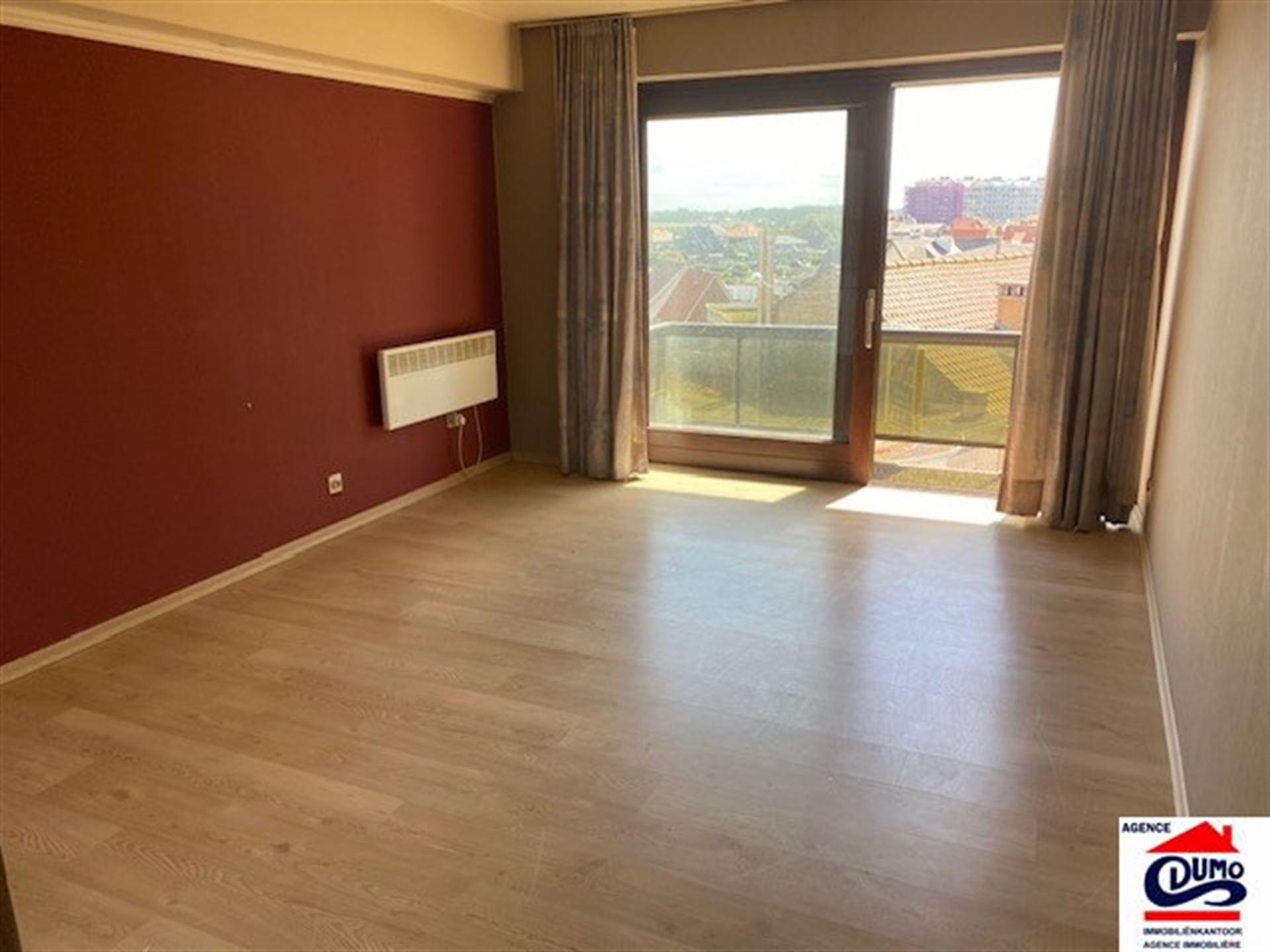 Te renoveren appartement met 1 slaapkamer en kelderberging  foto 3