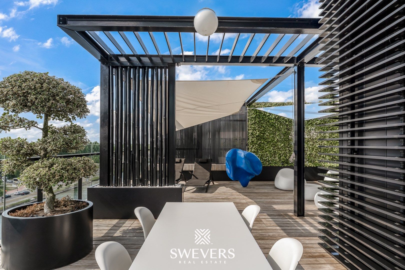 Exclusief penthouse ( 197 m2) met ruim terras ( 187 m2 ) en zwembad in residentie Zuidzicht te Hasselt foto 21