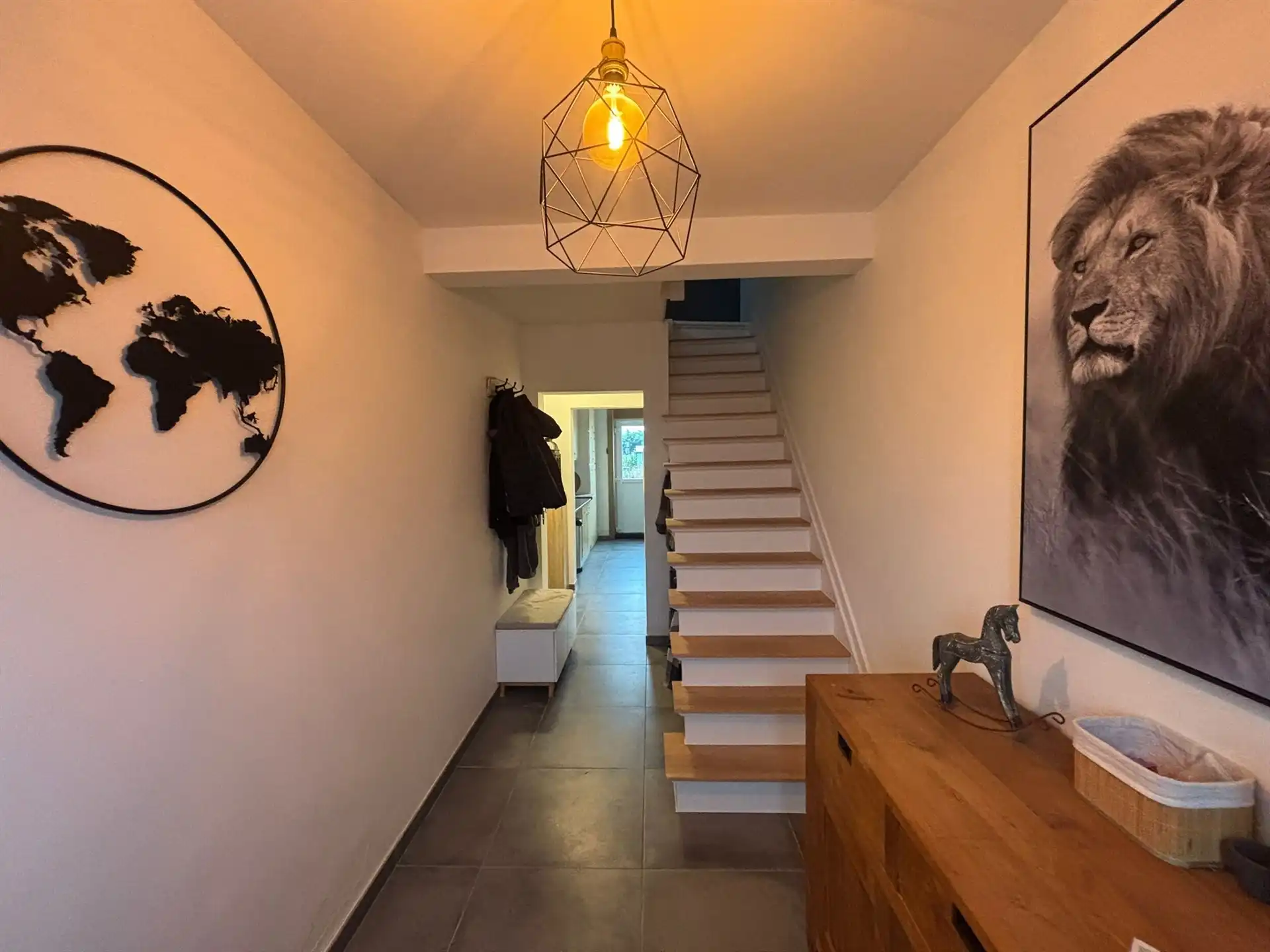 Woning met garage en tuin in alle rust! foto 5