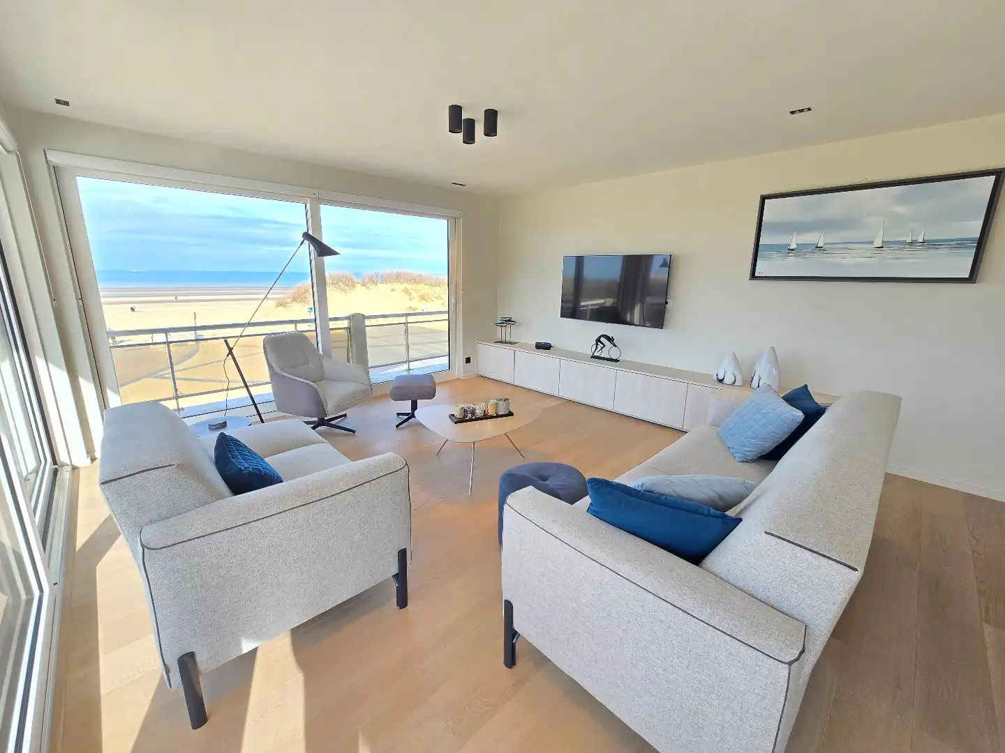 Hoek appartement 2 slpk met zeezicht foto 6