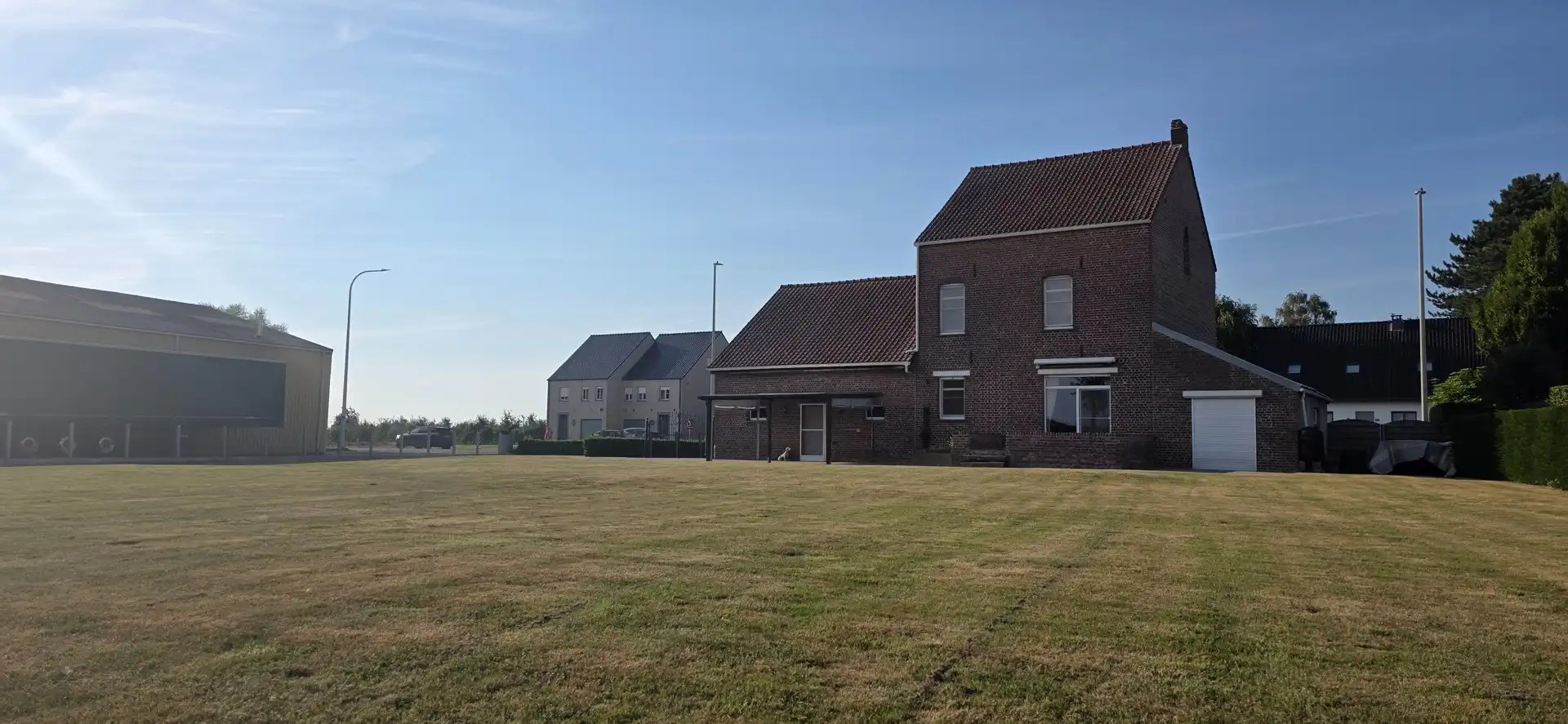 Gunstig gelegen goed onderhouden hoevewoning foto 29