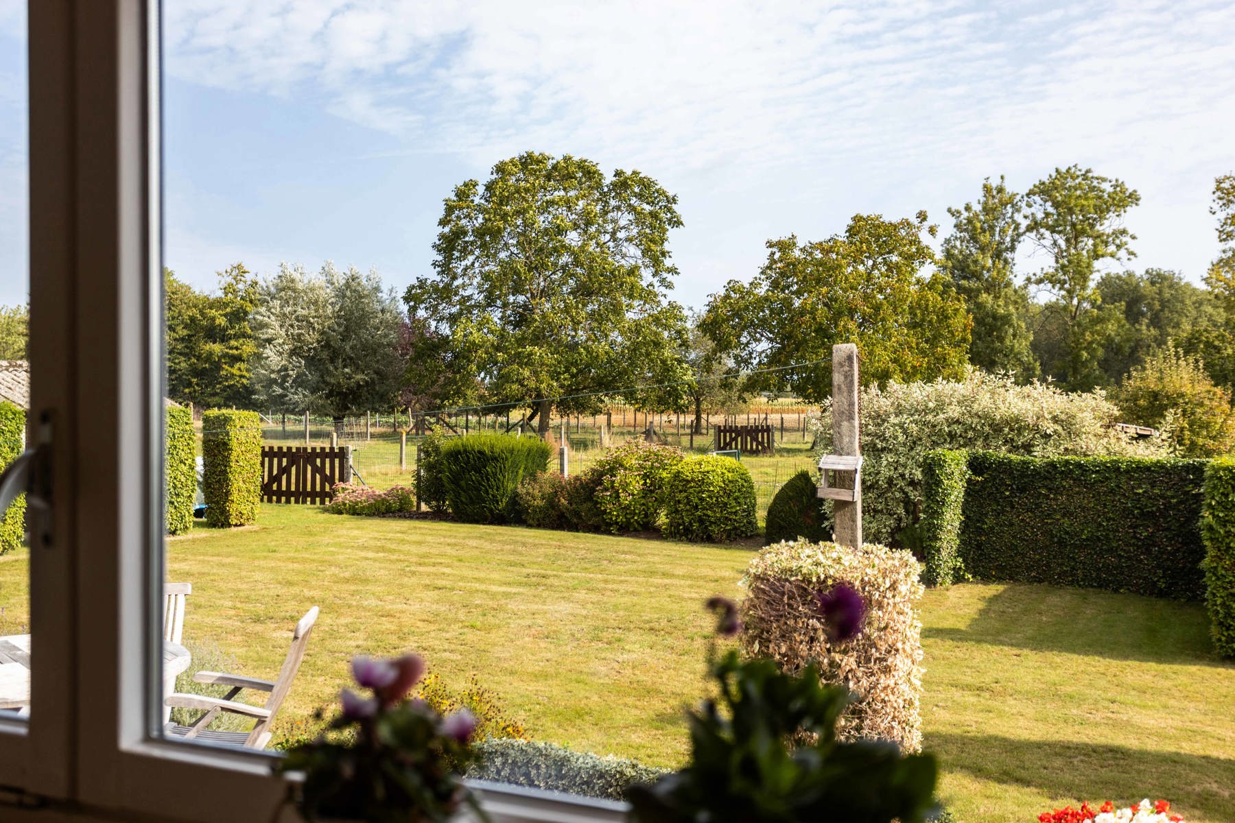 Charmante gezinswoning met 5 slaapkamers en riante tuin. foto 12