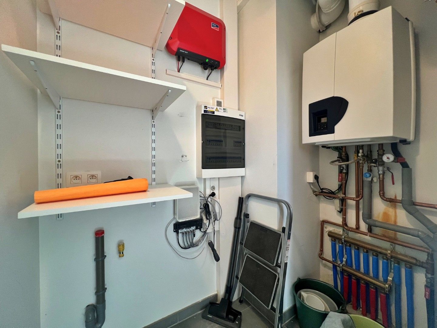 Instapklaar nieuwbouwappartement te huur in hartje Lievegem – E-peil 25 foto 11