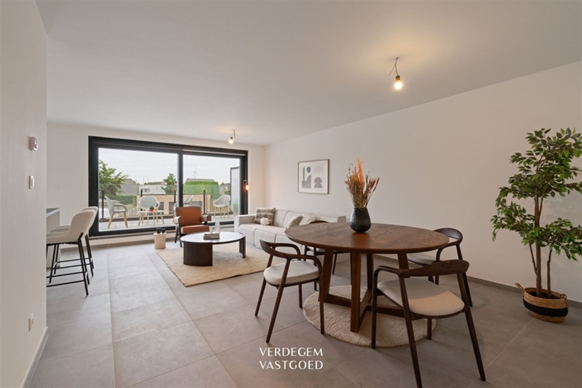 Een plek om thuis te komen: appartement met 2 slaapkamers en zonneterras foto 2