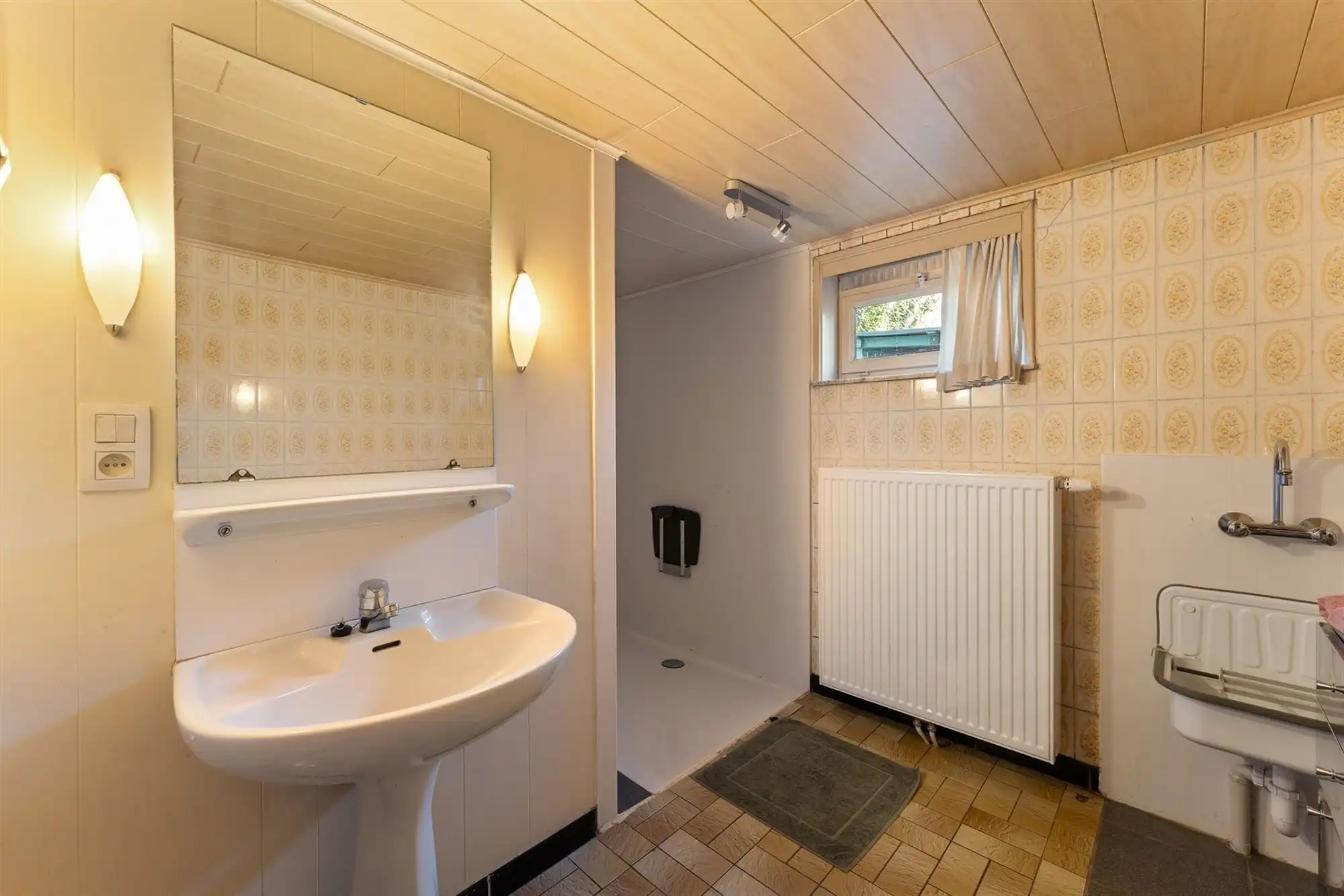 UNIEK GELEGEN WONING TUSSEN DE VELDEN foto 11