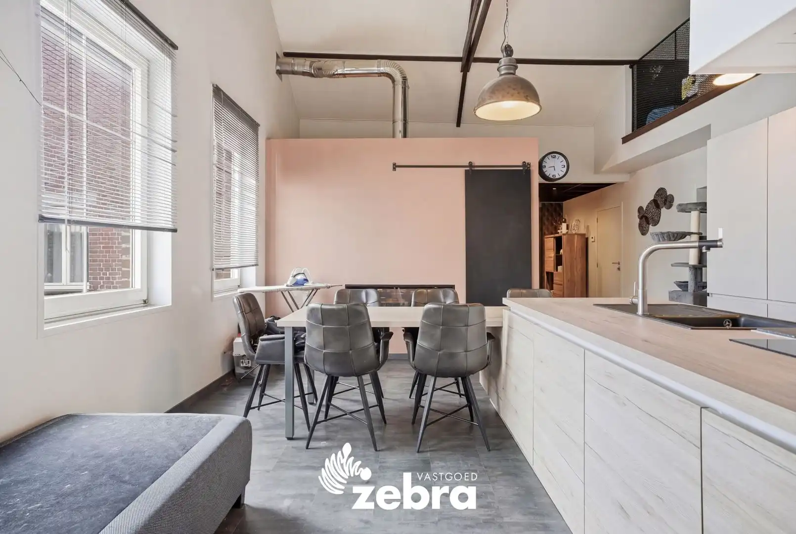 Handelspand met unieke woonst in centrum Pittem! foto 17