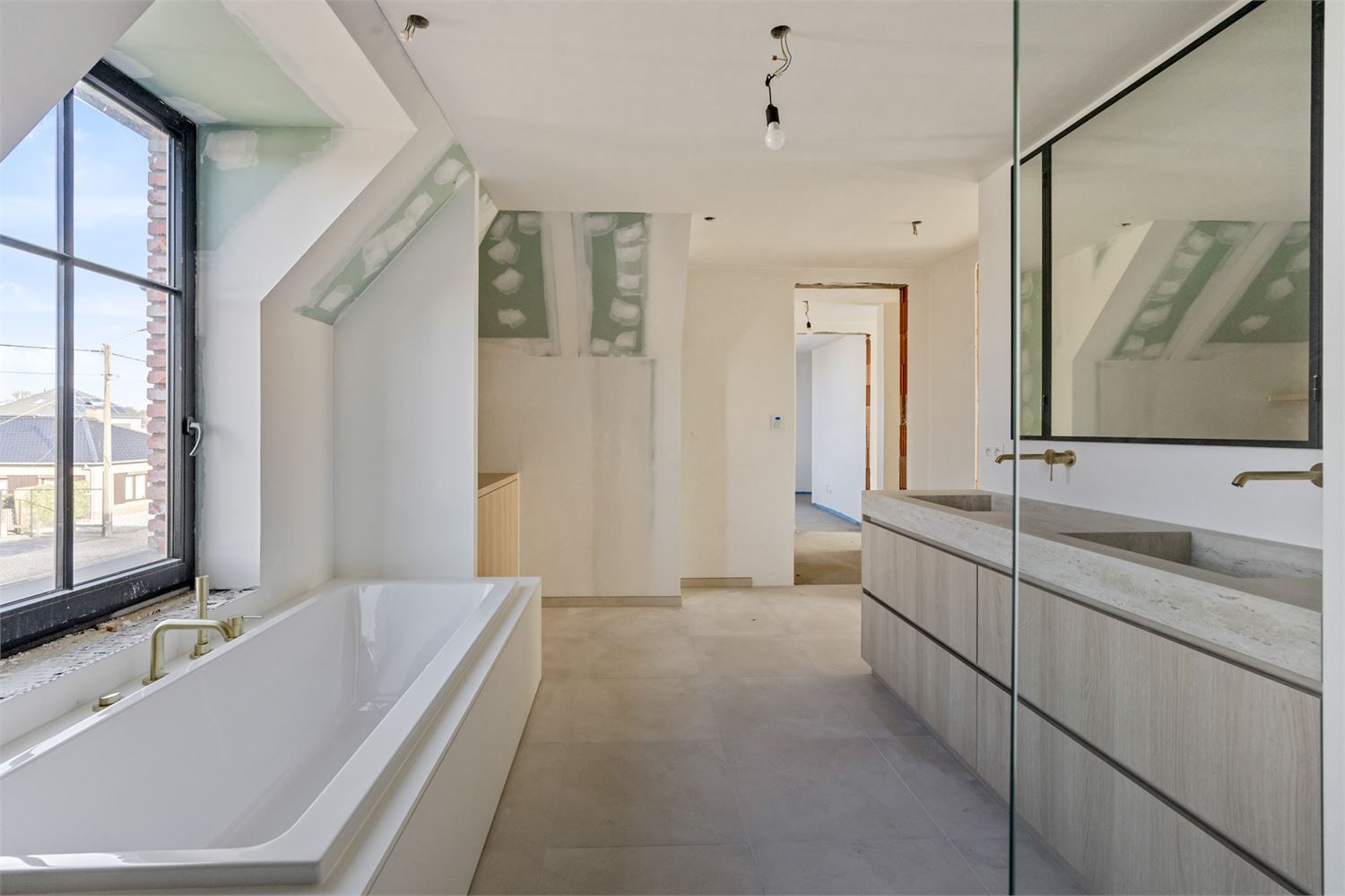 IDEALIS VASTGOED - BIJZONDERE WONING OP EEN KNAP PERCEEL VAN 10A 25CA OP RESIDENTIELE LOCATIE! foto 26