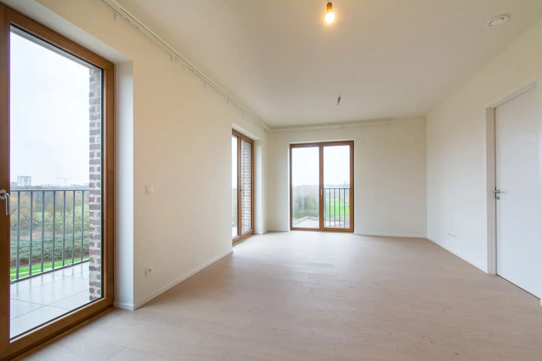 Prachtig 2k appartement omringd door park en natuur  foto 2